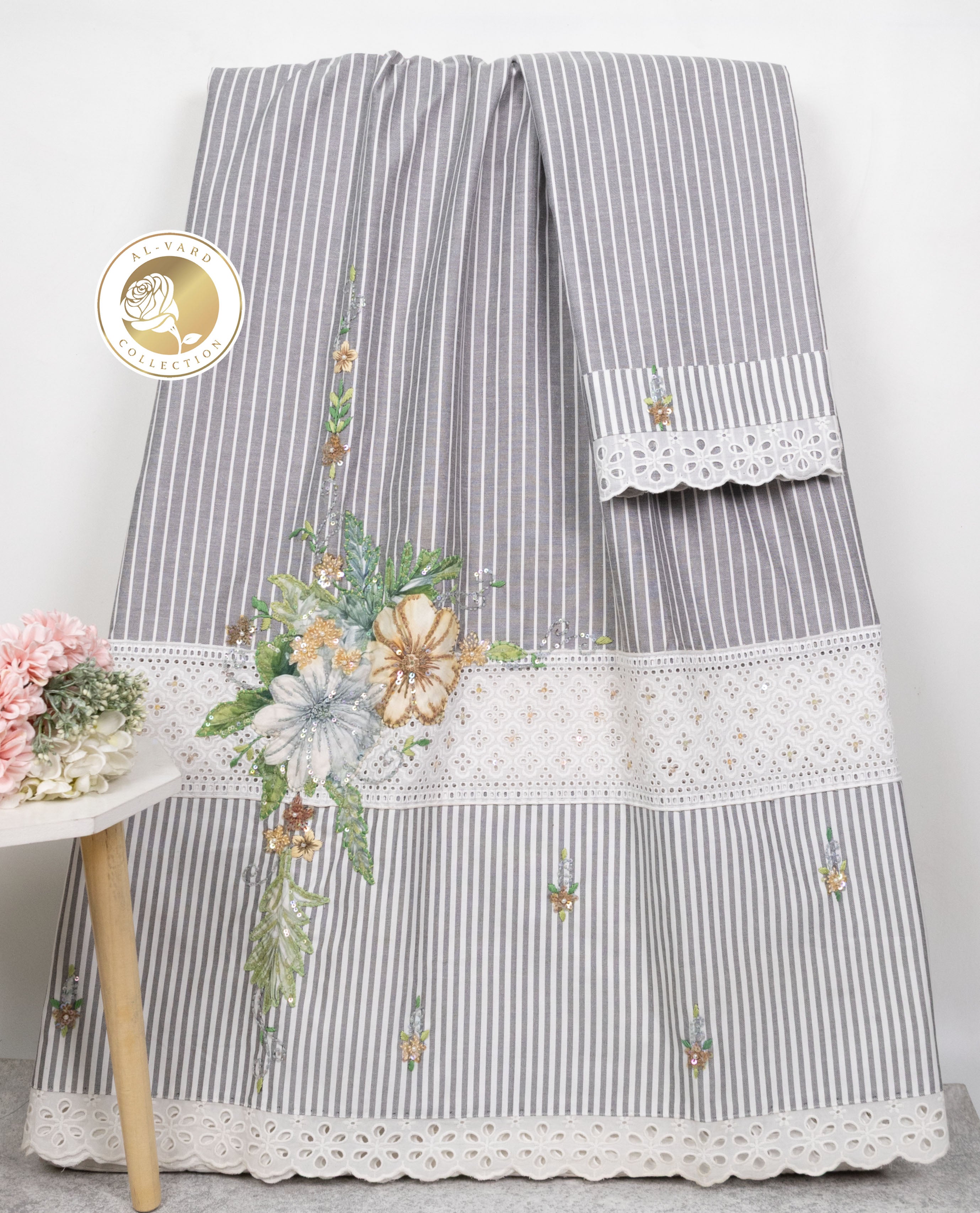 White Grey Stripes Rida With Smart Lace & Floral Applique Bunch With Aari Touch Up