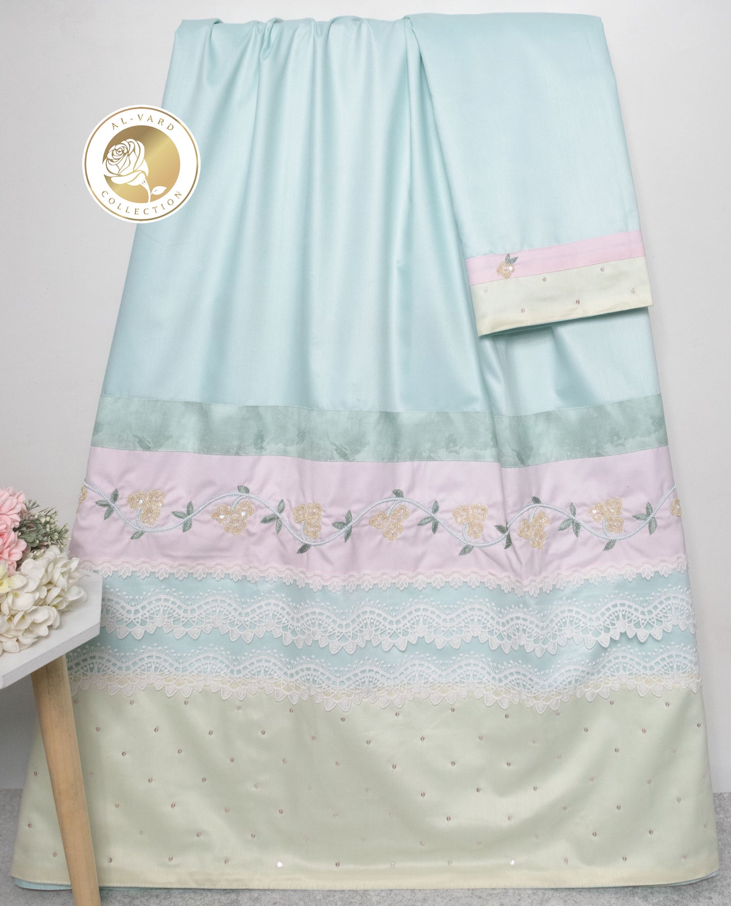 Light Blue Rida With Smart Lace Panel & Floral Aari Work