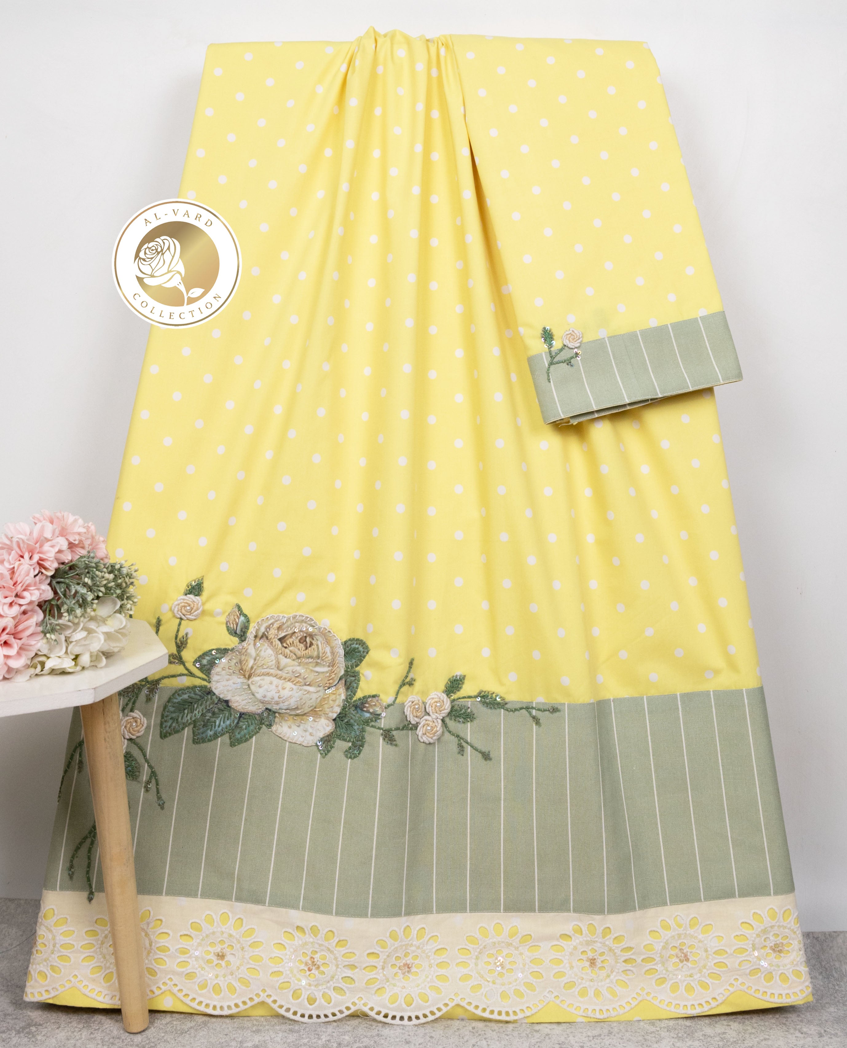 Chiffon Yellow White Dots Rida With Smart Sage Lining Panel & Floral Applique Aari Work