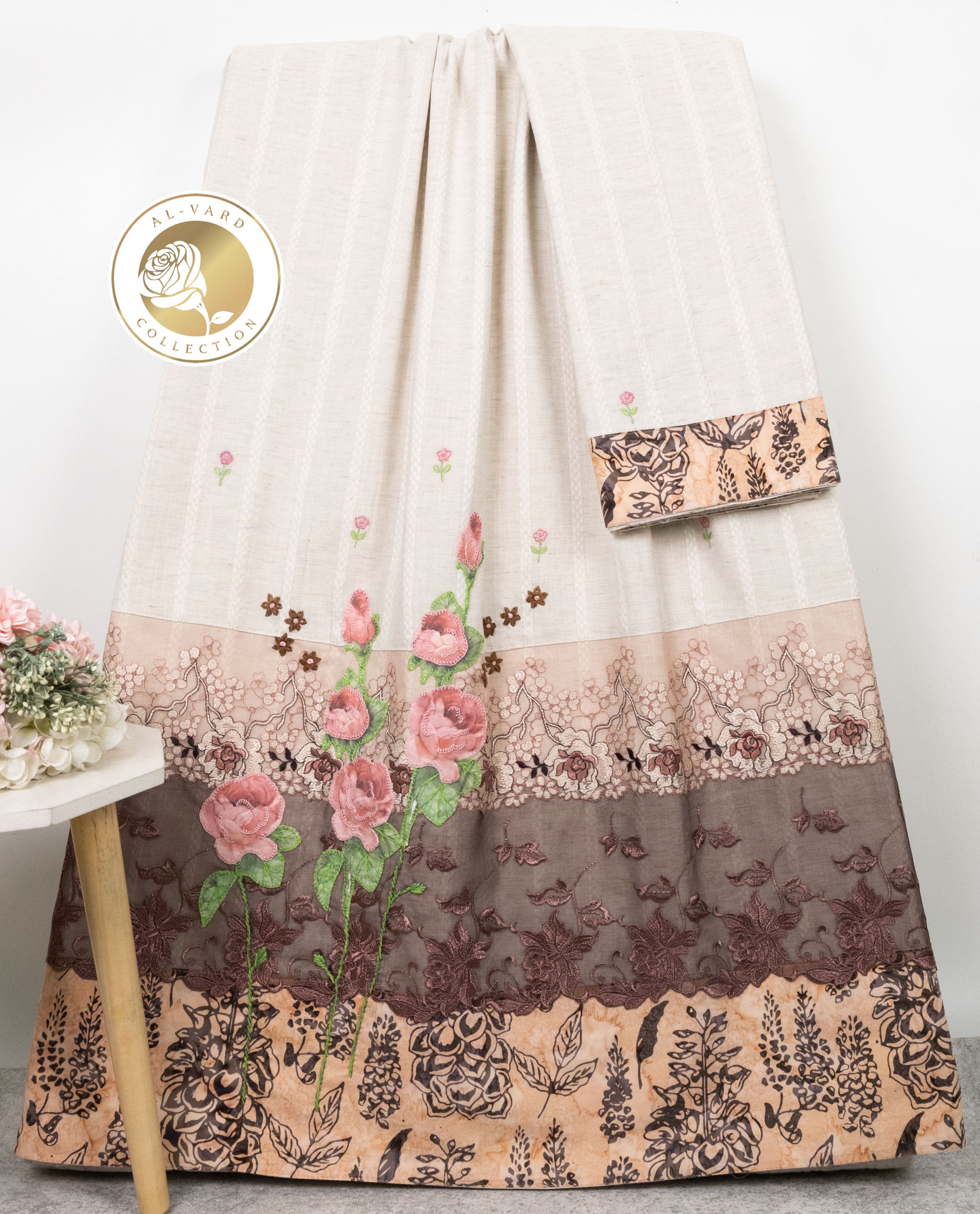 Oatmeal Rida With Dark Brown Floral Lacing & Floral Applique Bunch Work