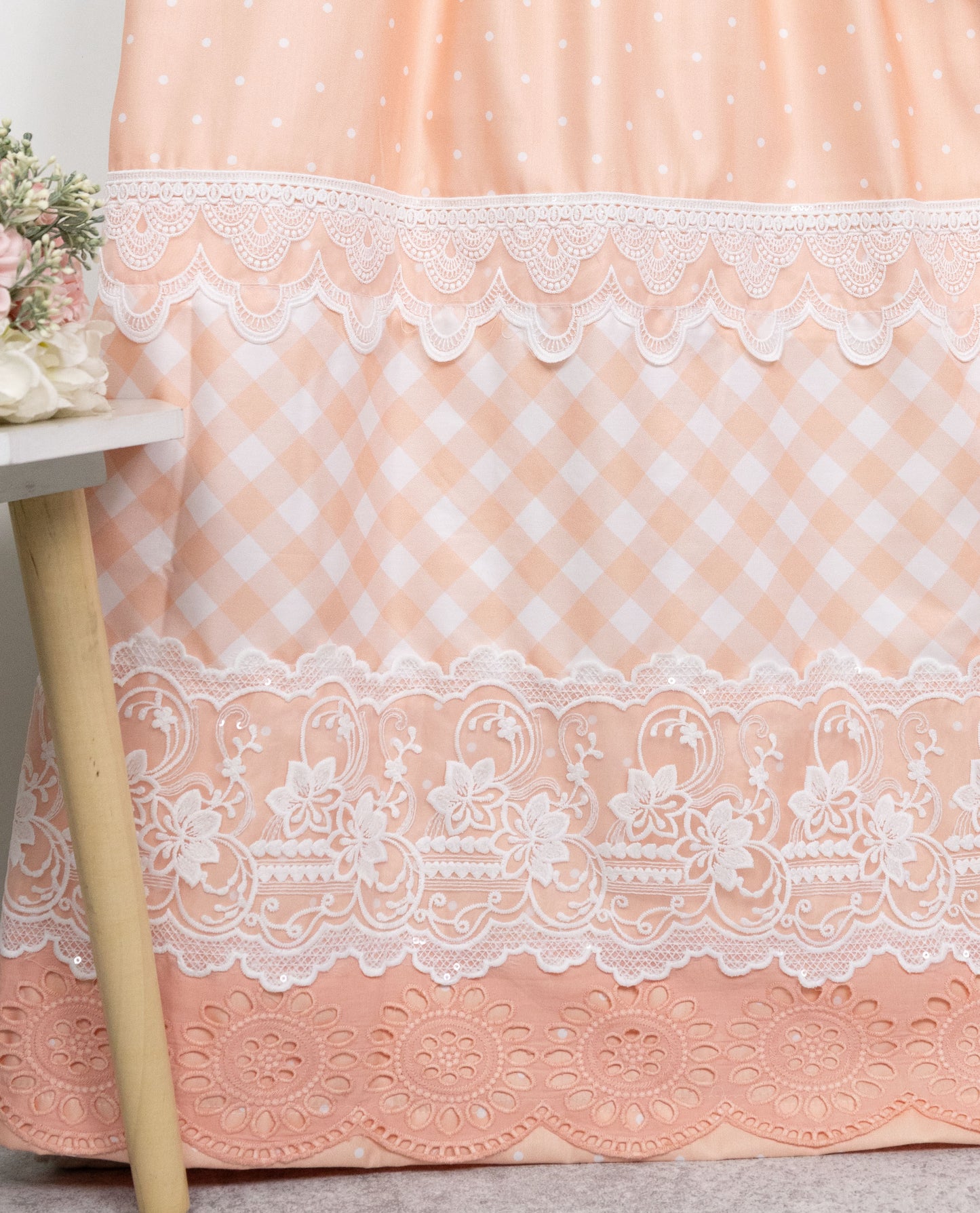 Light Peach Dots Rida With Smart Checks Panel & Smart White Lacing