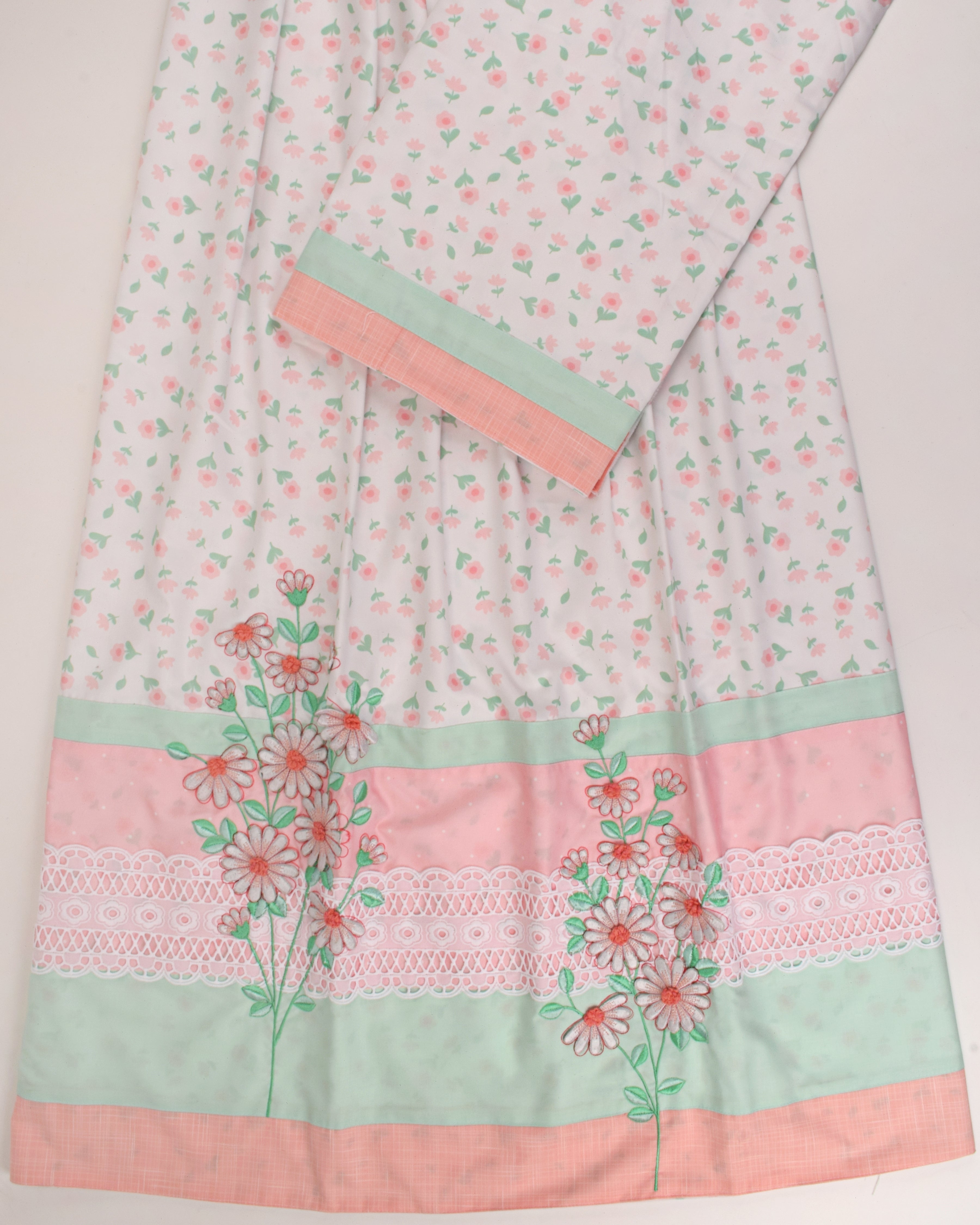 White Rida White Printed Rida With Smart Floral Work Panel & Lace – AL-Vard Collection