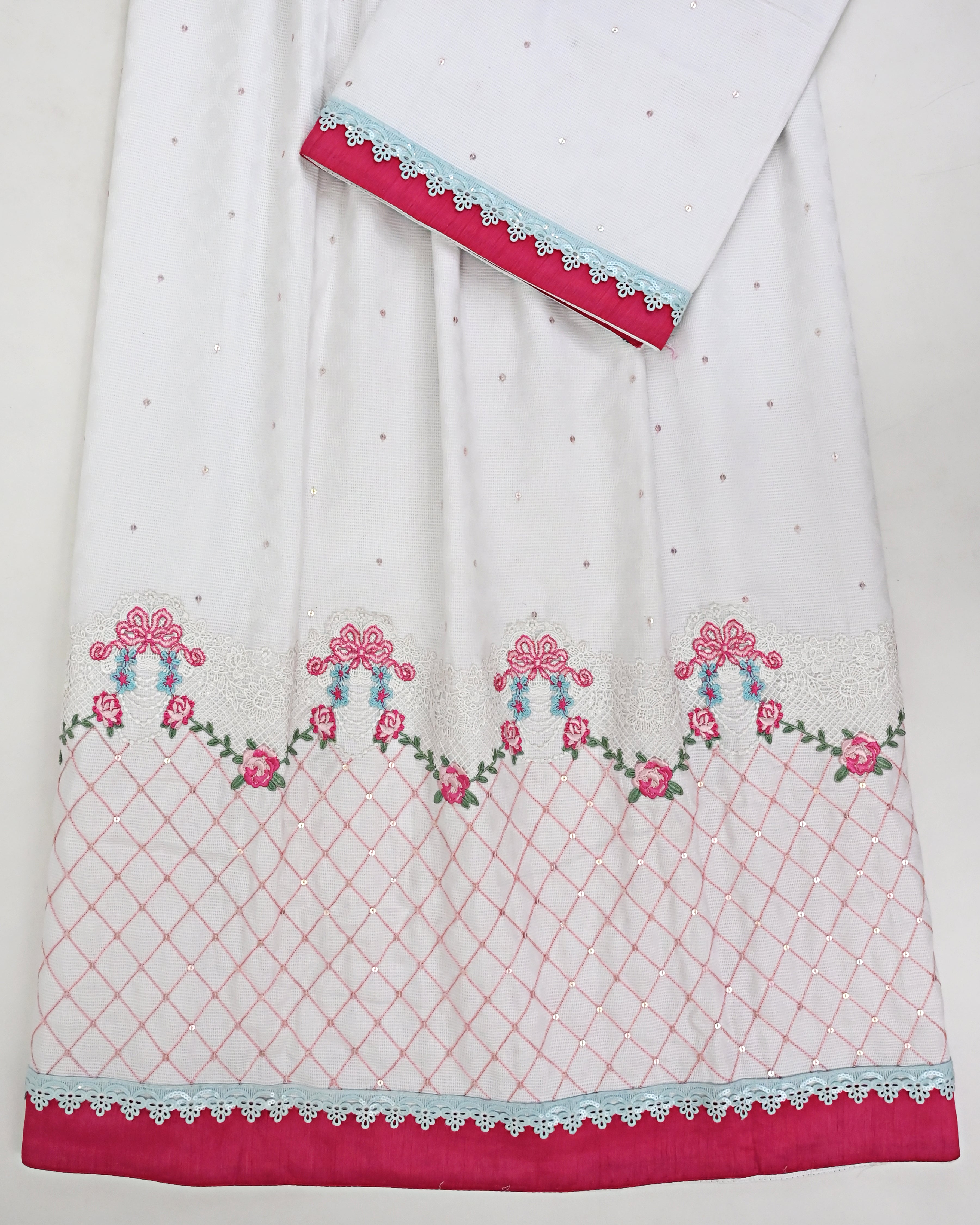 White All Over Tiki Rida With Cheks Panel & Smart Floral Decent Work