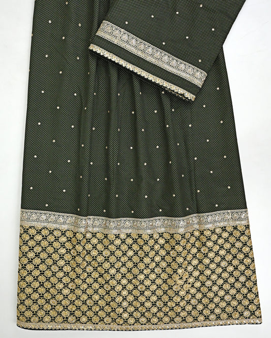 Dark Green Rida With All Over Tiki & Heavy Golden Lace & Heavy Look Panel