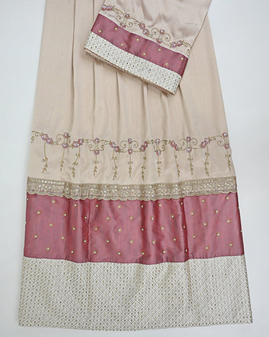 Beige Shining Rida With Floral Aari Border & Heavy Look Panel & Lace