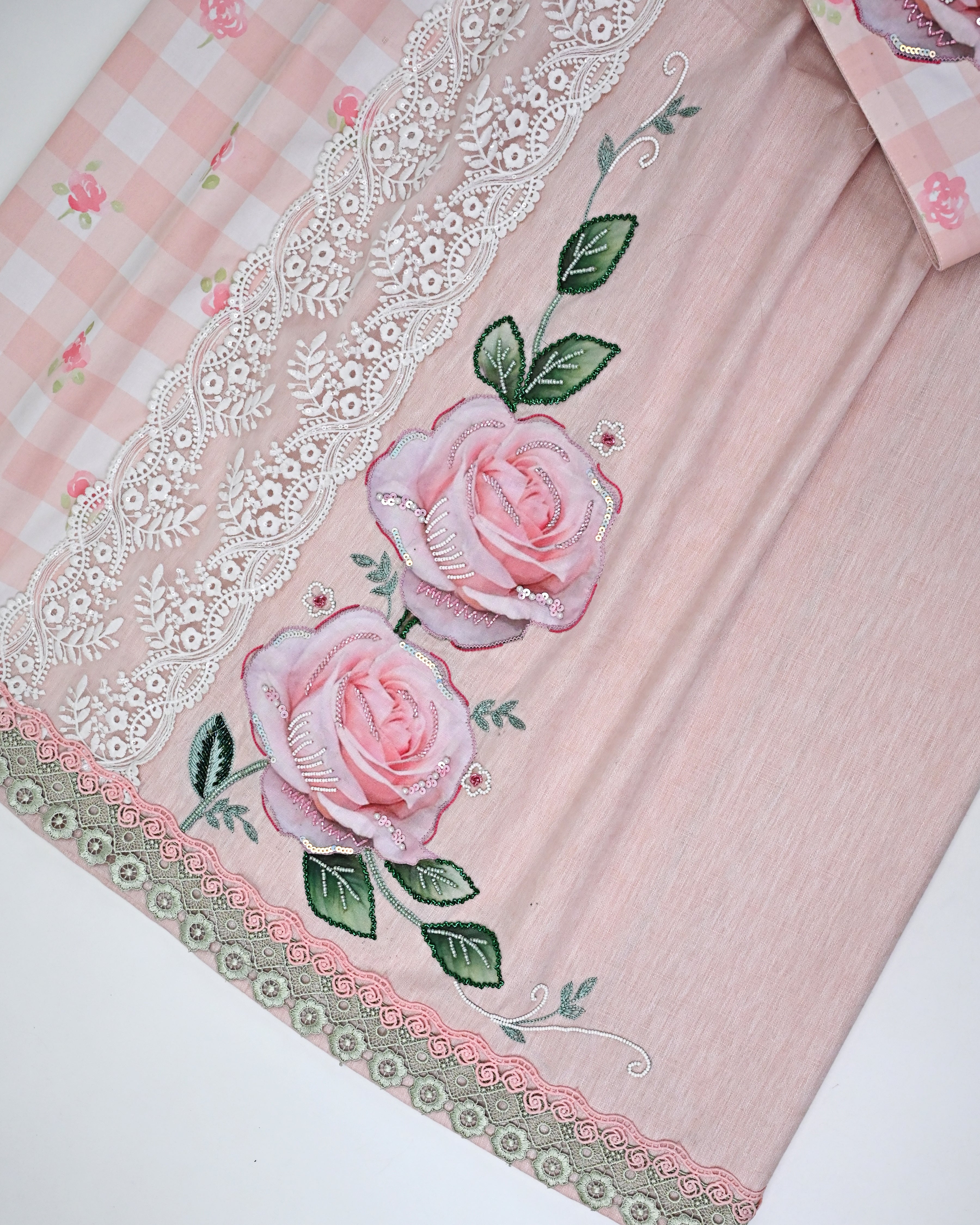 Dusty Pink Rida With Smart Standing Panel Lacing & Floral Applique Work