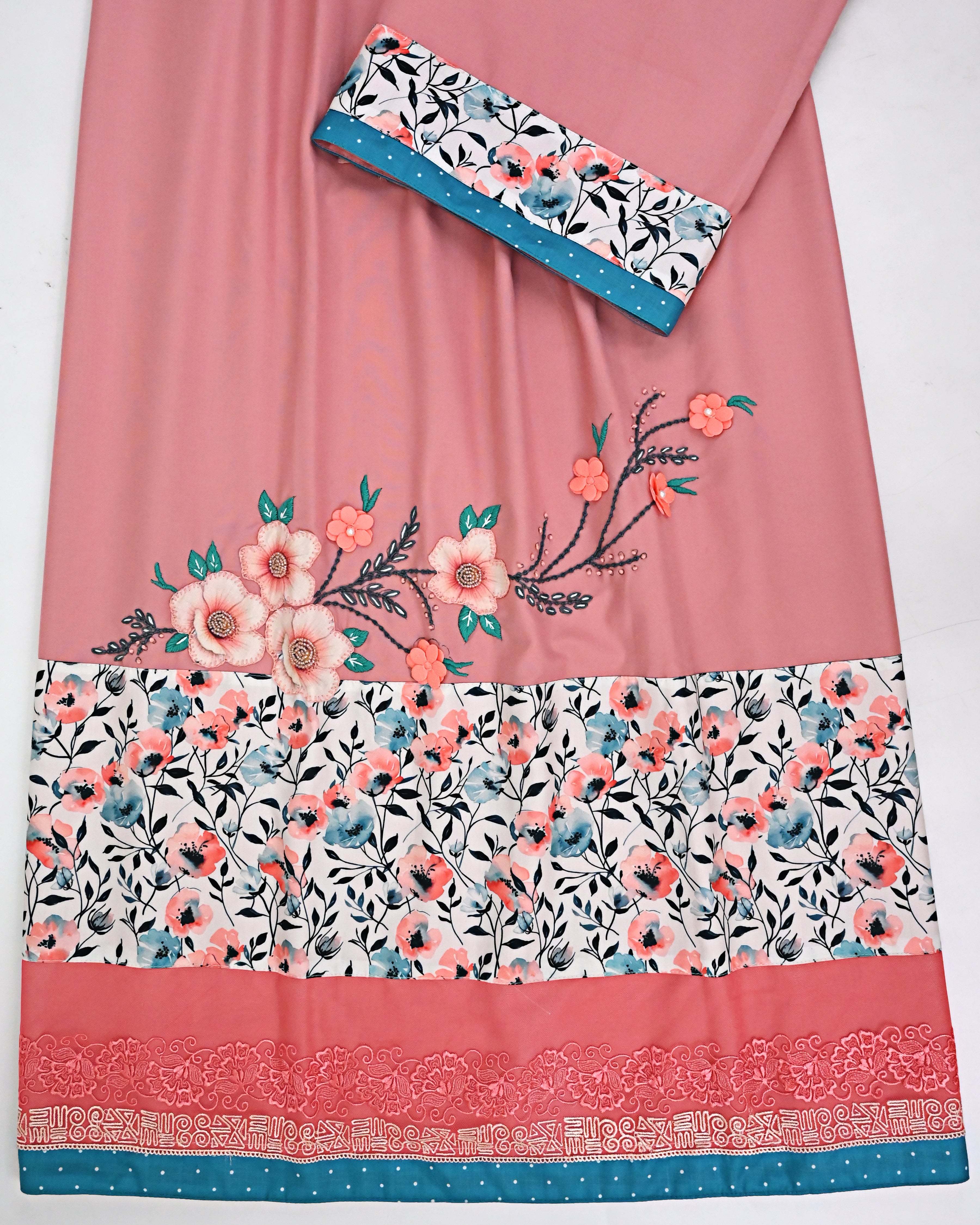 Dusty Rose Rida With Smart Floral Work Panel & Smart Floral Lace