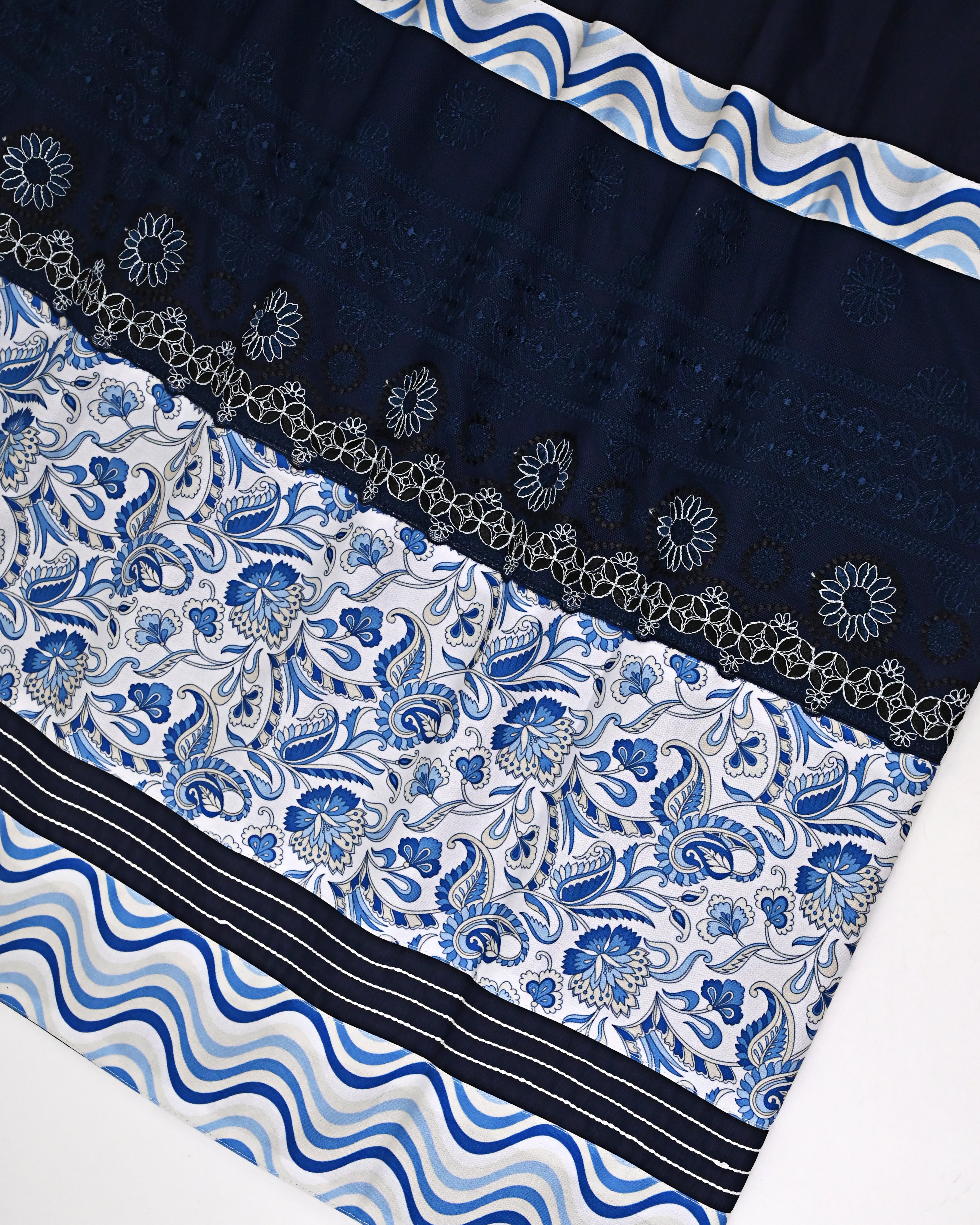 Navy Blue Rida With Smart Dark Lacing & Floral Print Panel On White Base