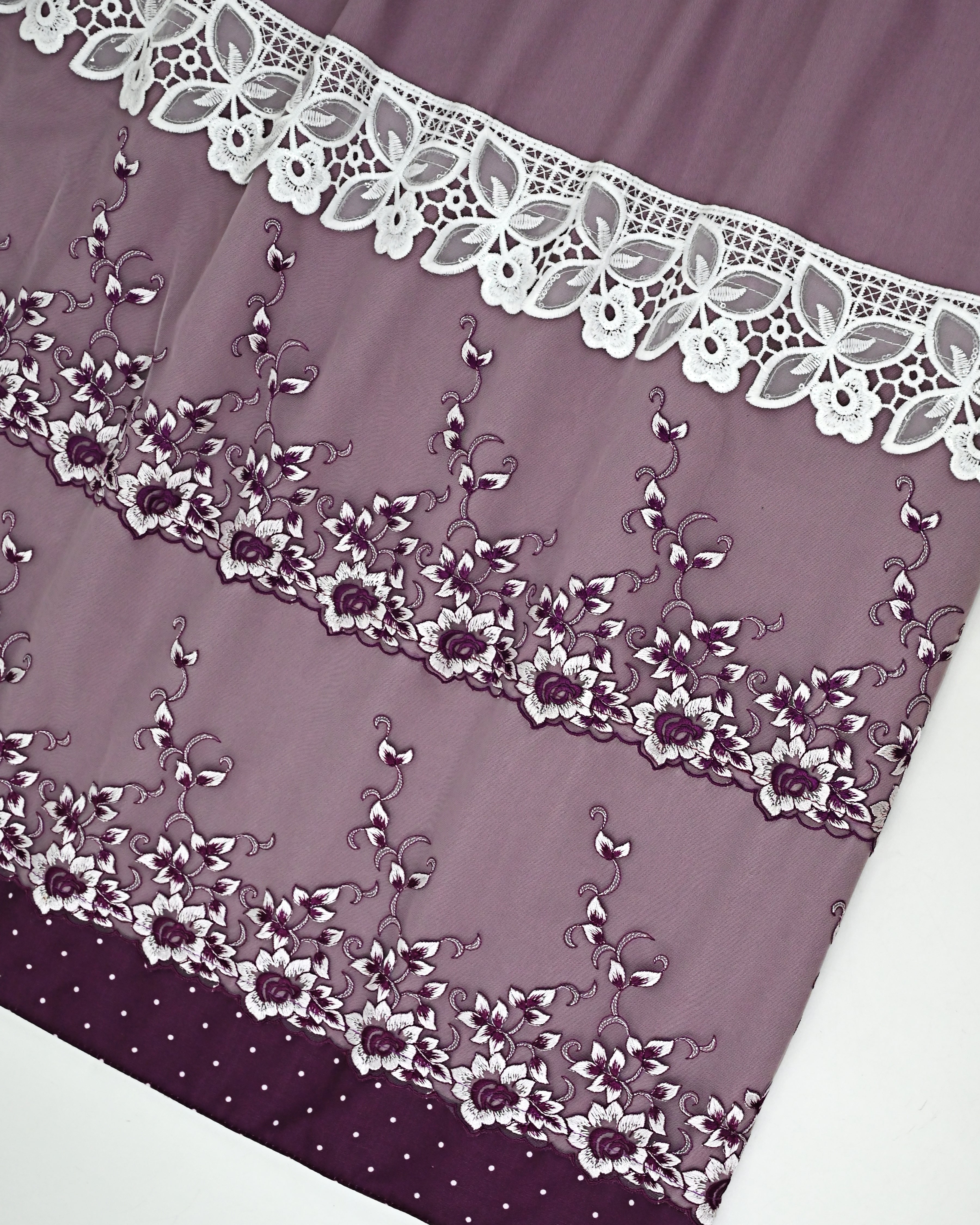 Dusty Mauve Rida With Smart Floral Dark Lacing & White Lace
