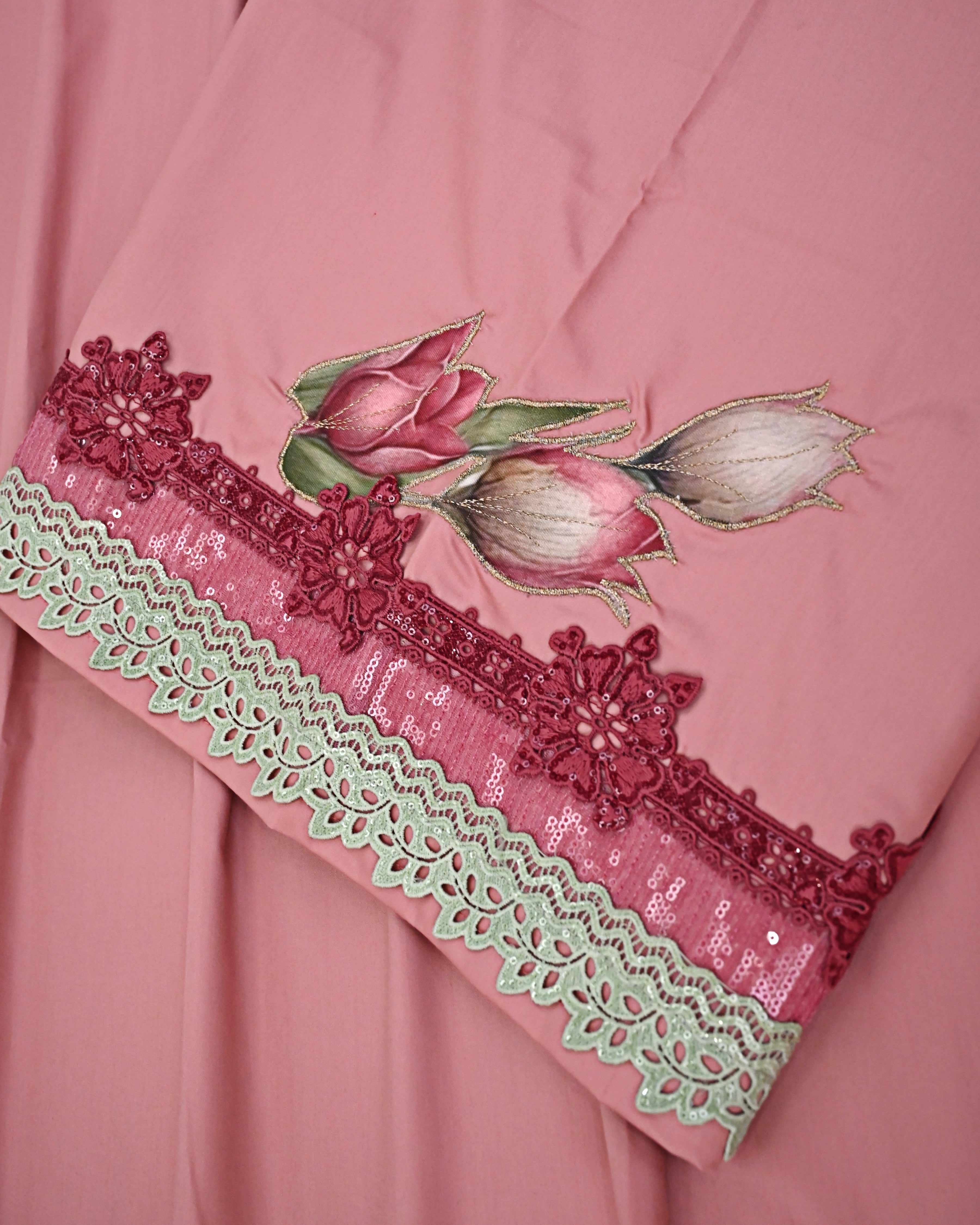 Dusty Rose Rida With Smart Lacing & Floral Applique Work With Embroidery TouchUp