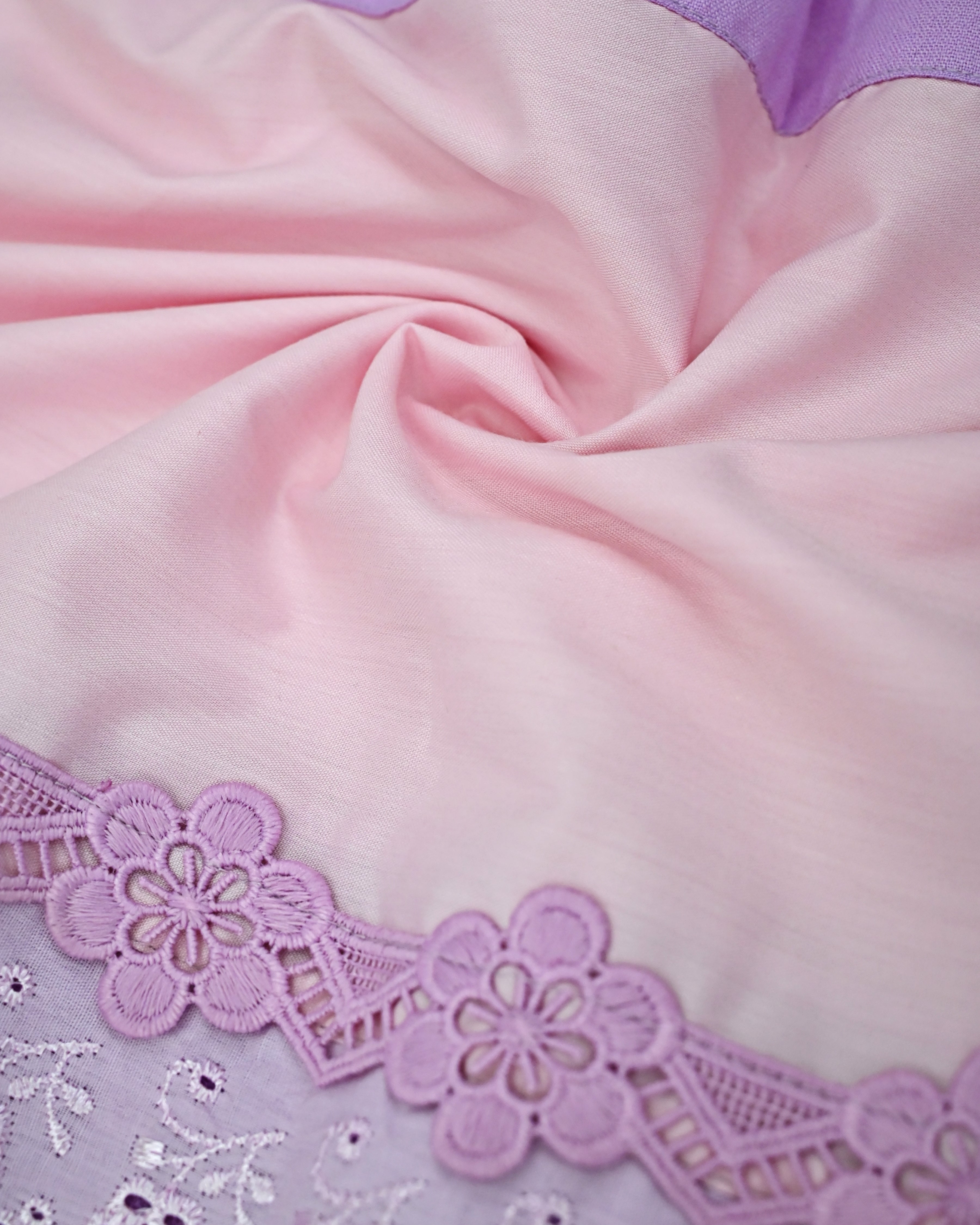 Baby Pink & Lavendar Rida With Smart Floral & Same Color Lacing