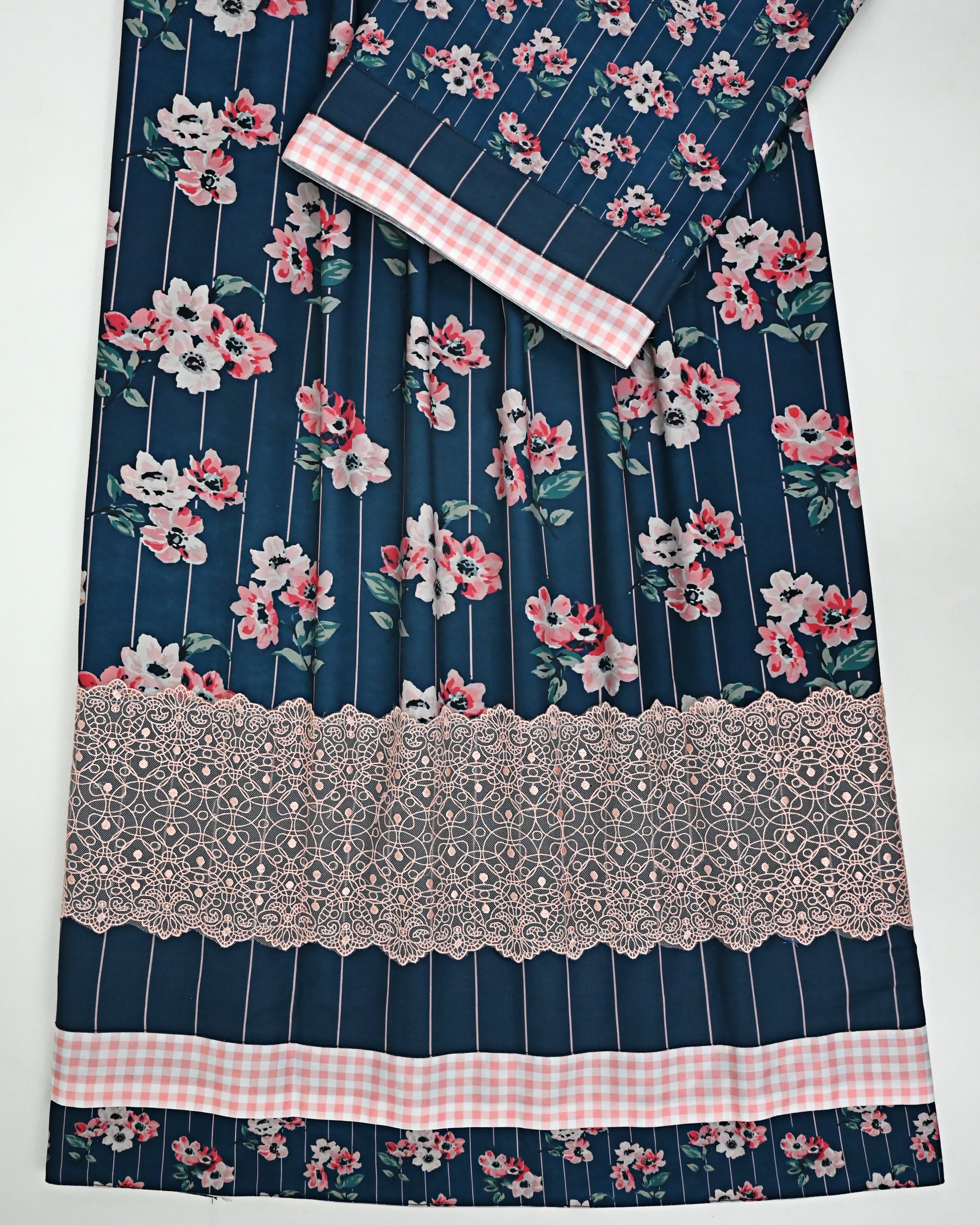 Navy Blue Base Floral Printed Rida With Smart Panel & Golden Lacing