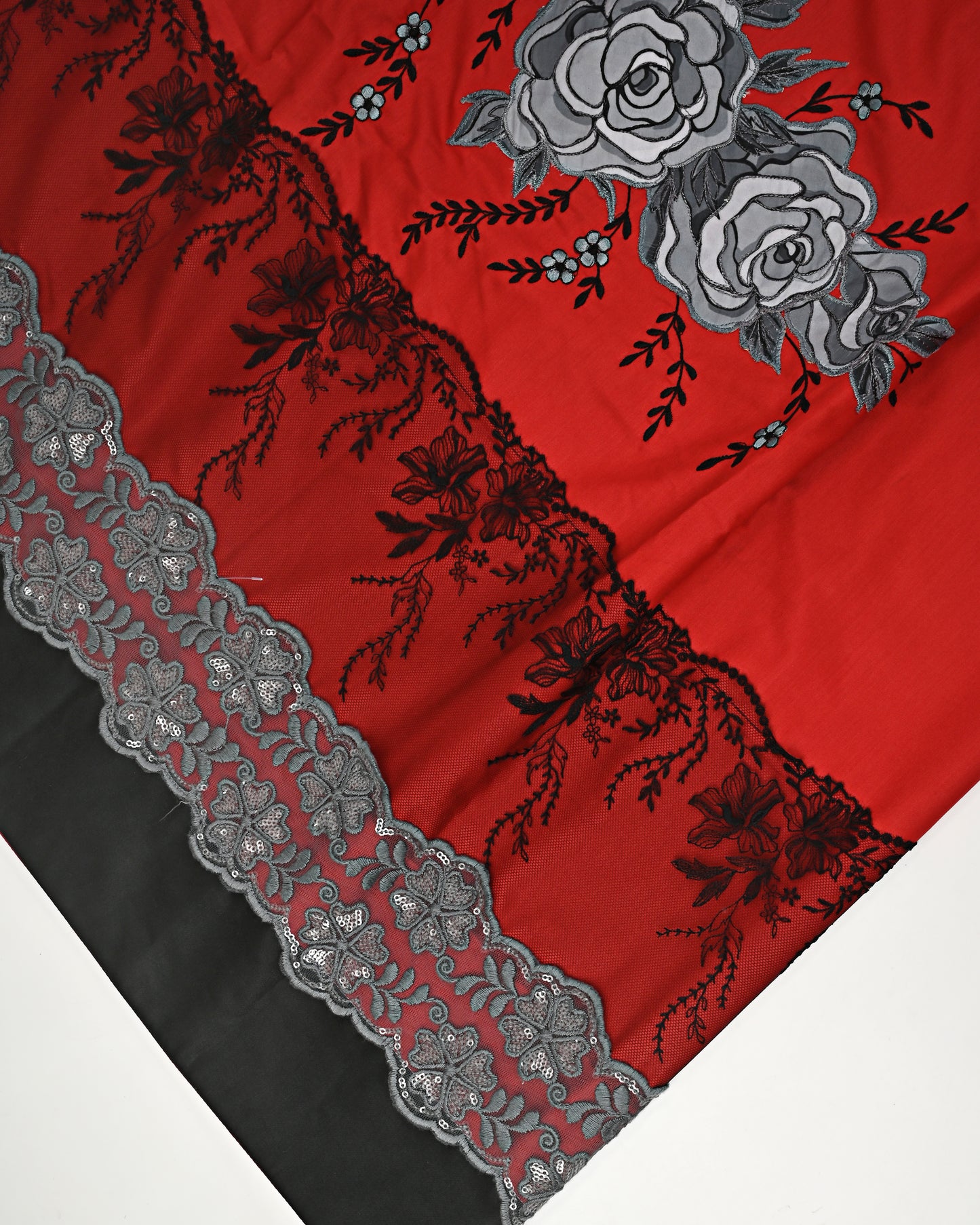 Blood Red Rida With Smart Dark Lace & Grey Floral Applique Work