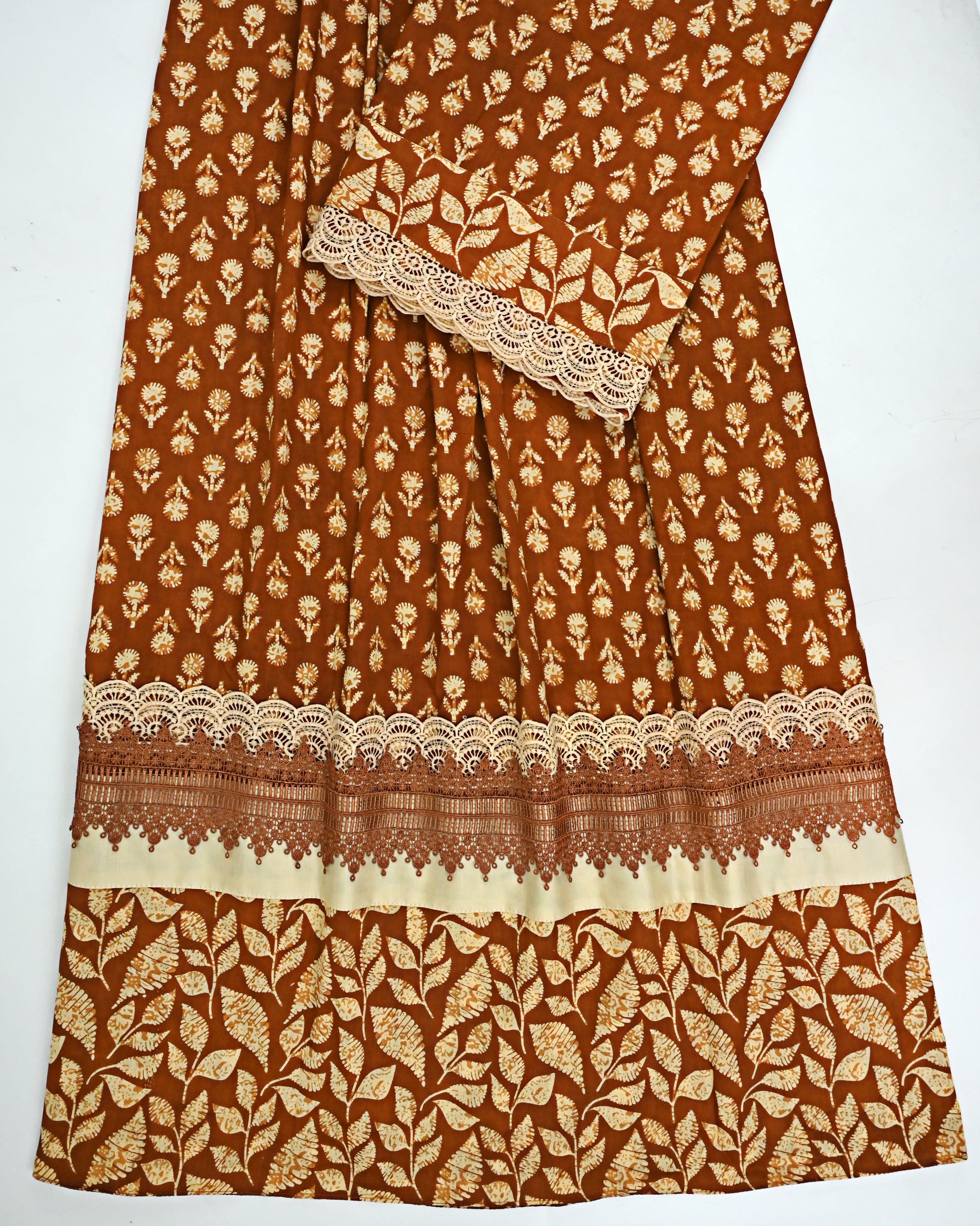 Rust Brown Batik Floral Print Rida With Batik Panel & Smart Lace-1600/-