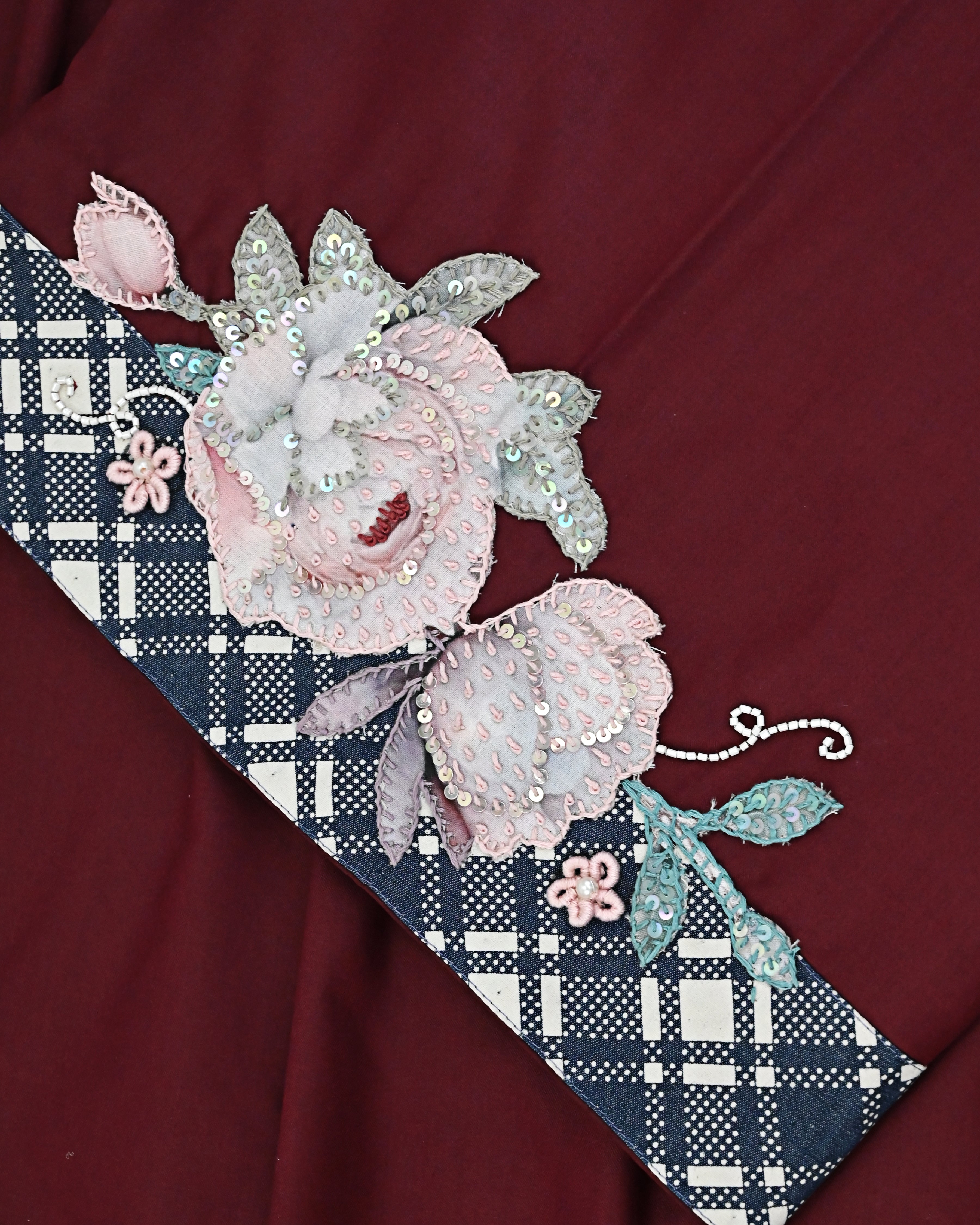 Maroon Rida With Smart Checks Panel & Smart Floral Applique Work With Aari Touch Up