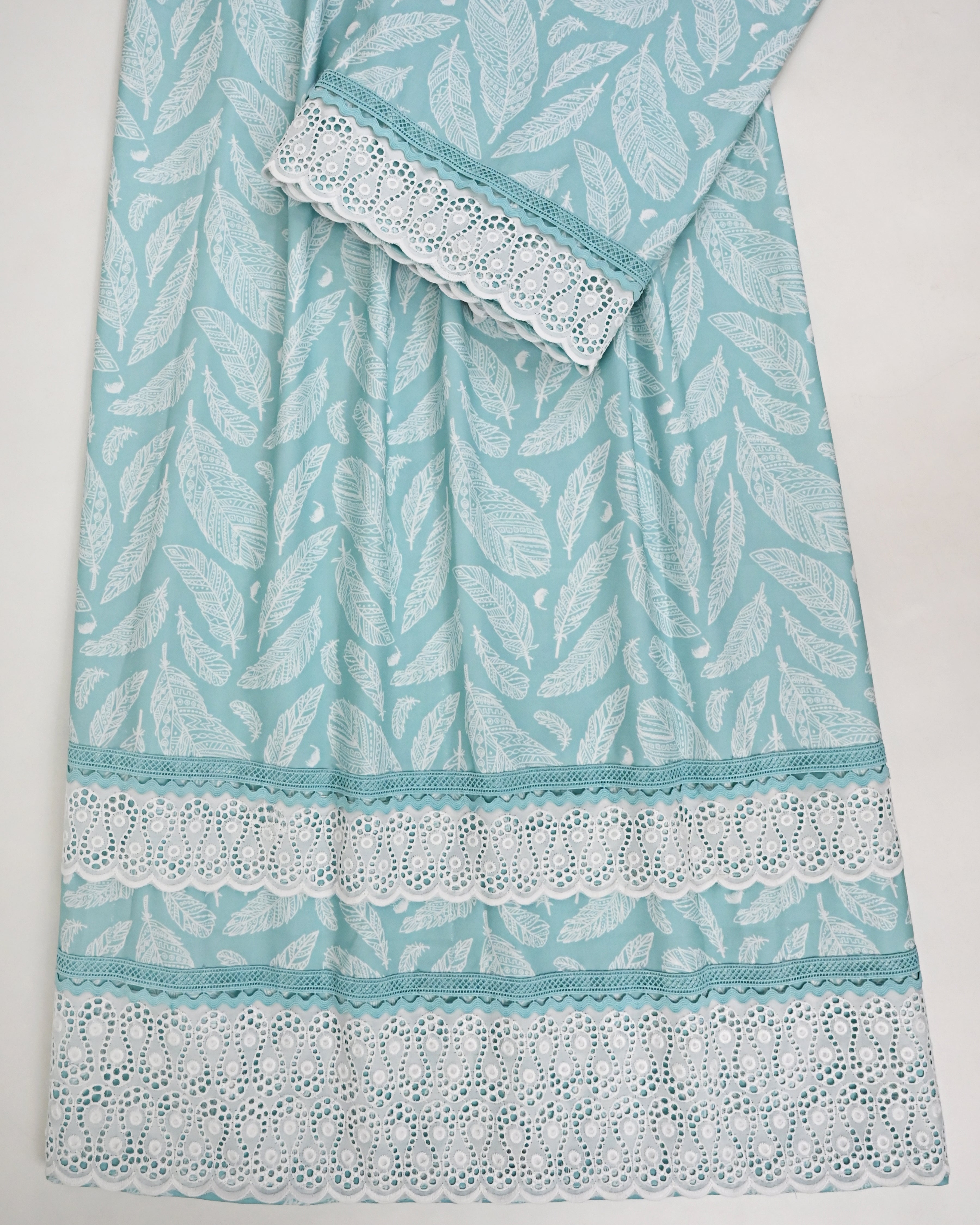 Seafoam Green Printed Rida With Smart White Lacing