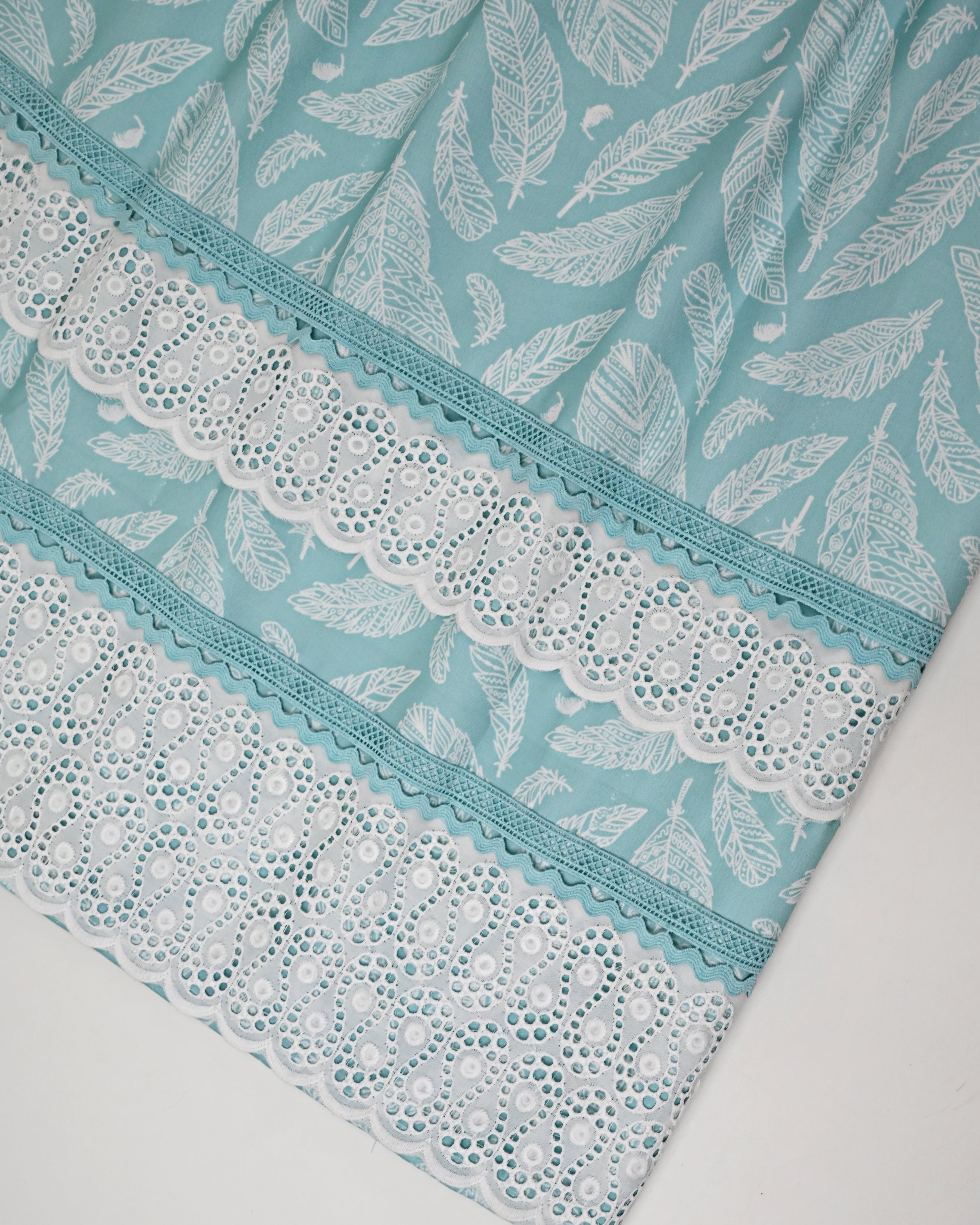 Seafoam Green Printed Rida With Smart White Lacing