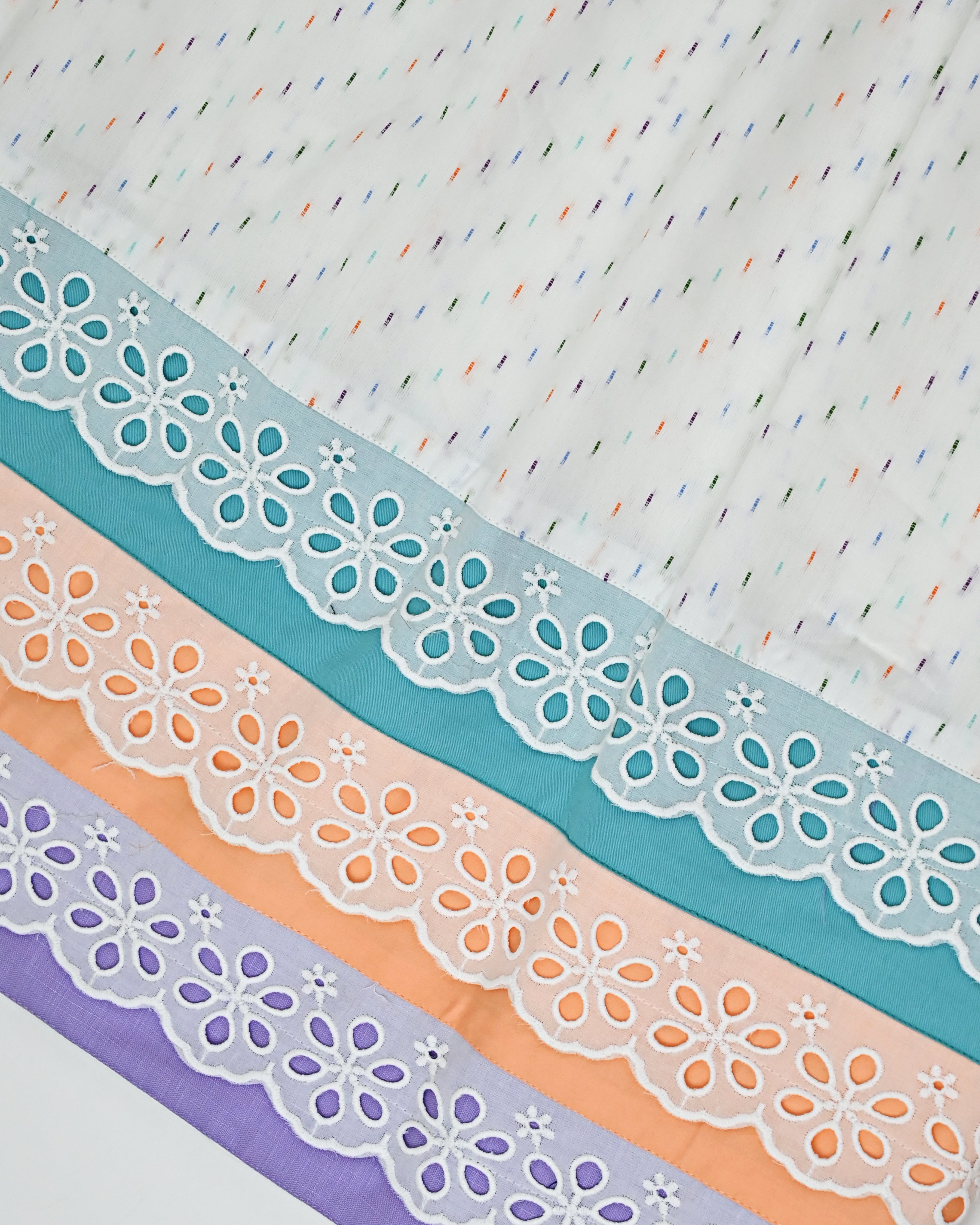 White Base Multi Dots Printed Rida With Smart Lace & Smart Colorful Panel