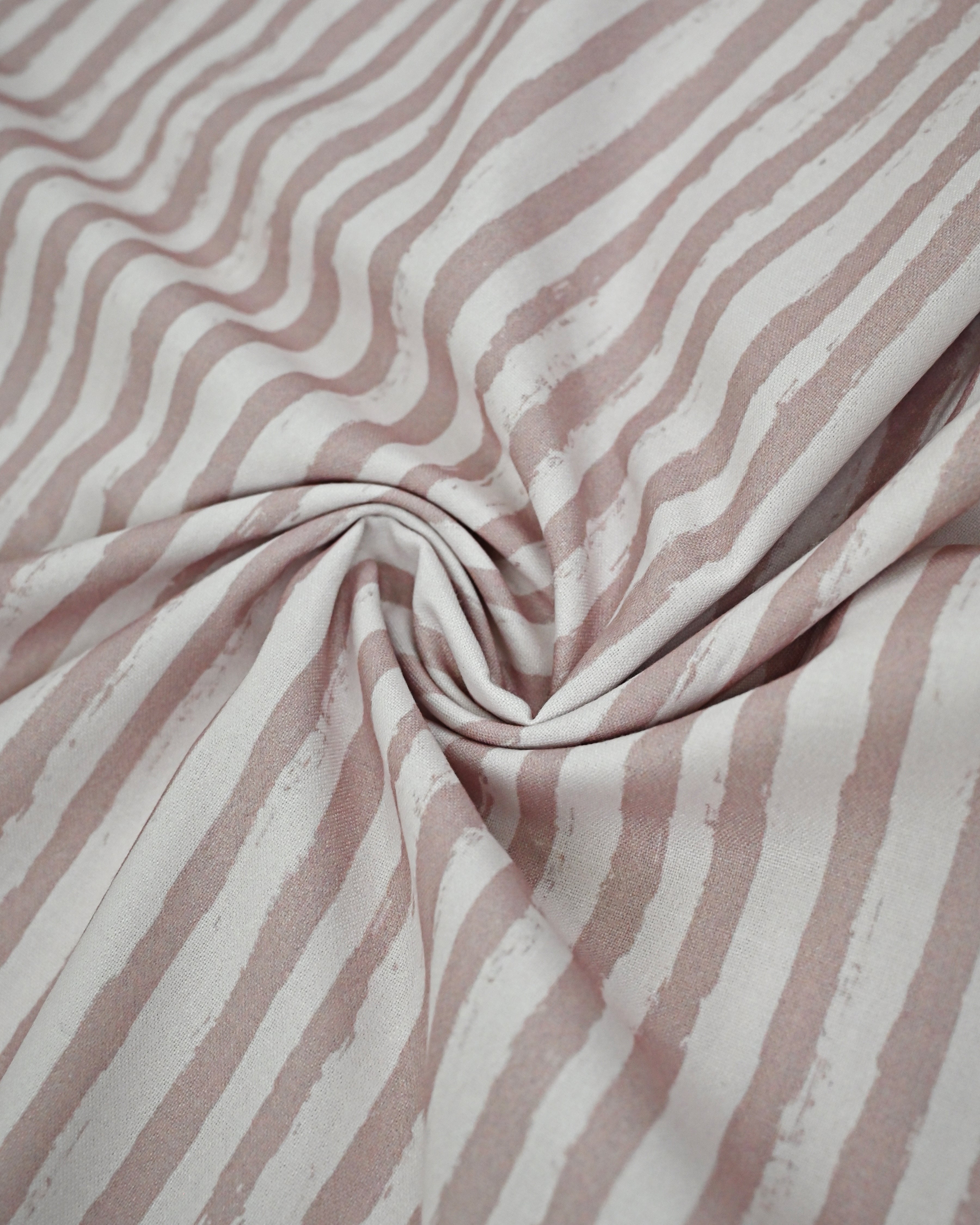 Muted Rose Off White Stripes Rida With Smart Floral Panel & Smart Pipin Pintex