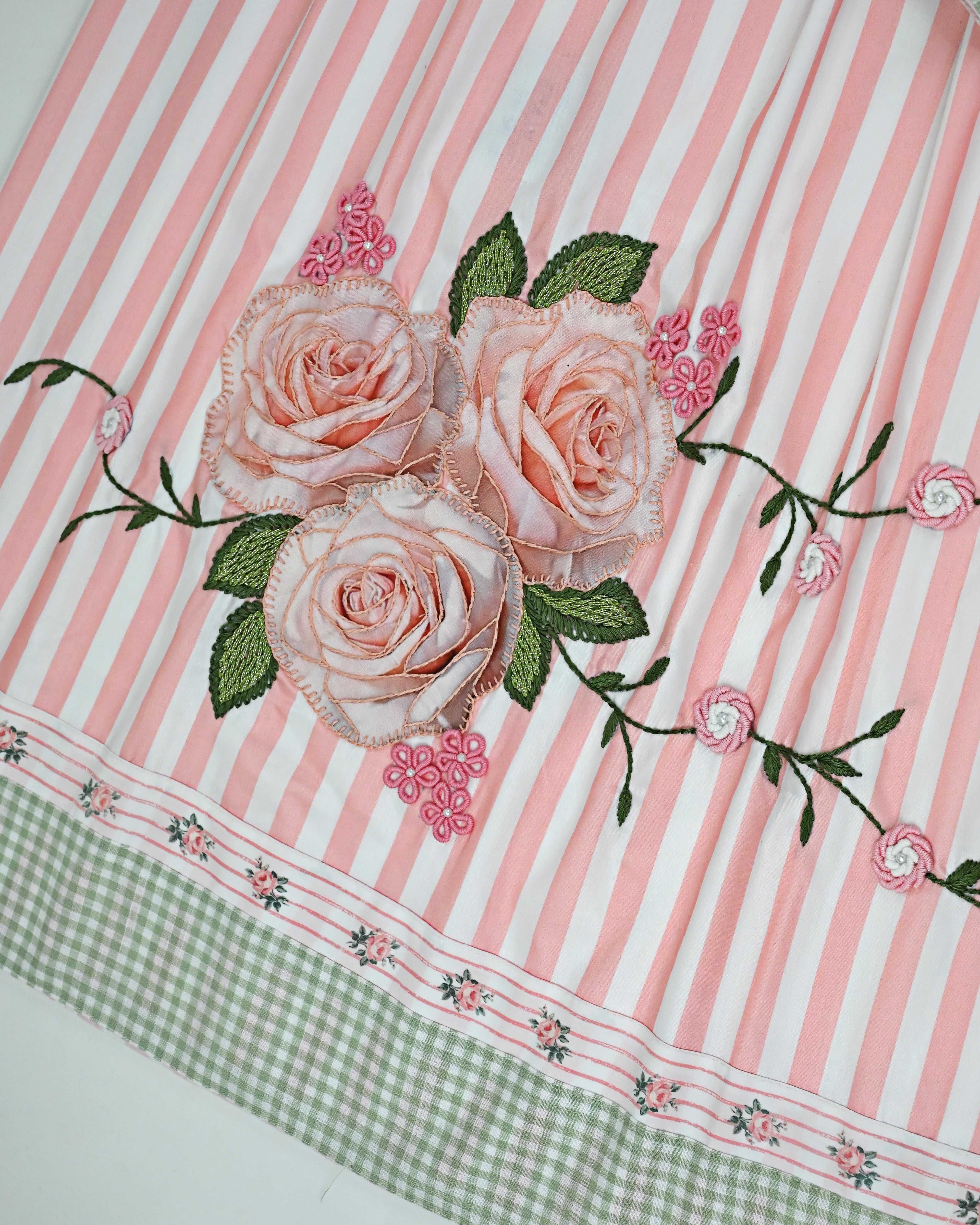 Candy Pink White Stripes Rida With Smart Cheks Panel & Floral Rose Centre Bunch