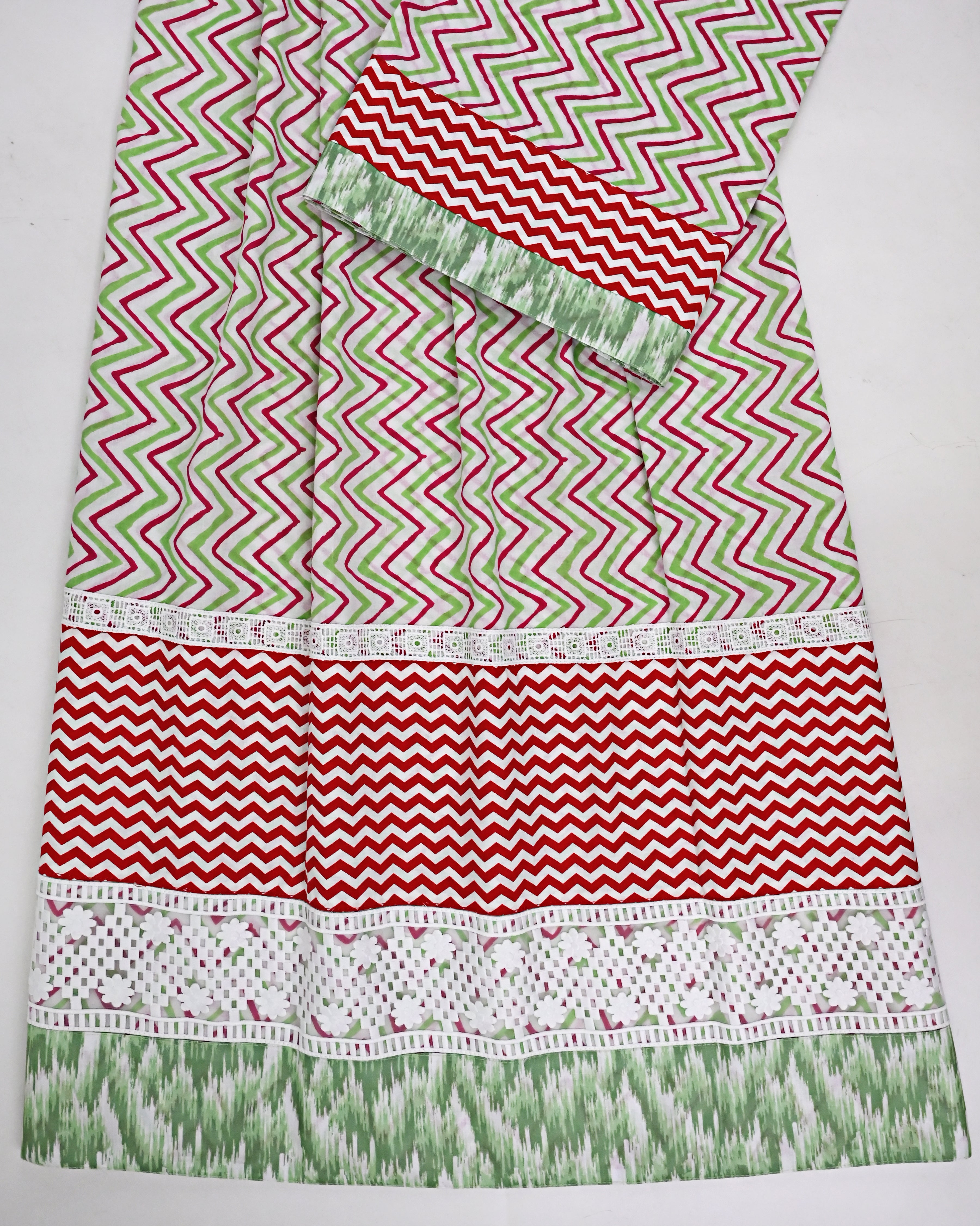 Multi Color Chevron Batik Rida With Chevron Batik Panel & Smart Lace