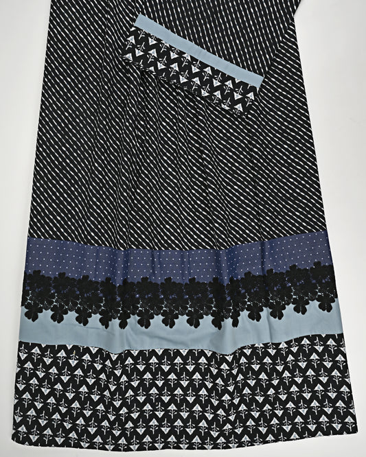 Black & White Print Rida With Smart Batik Panel & Smart Dark Lace