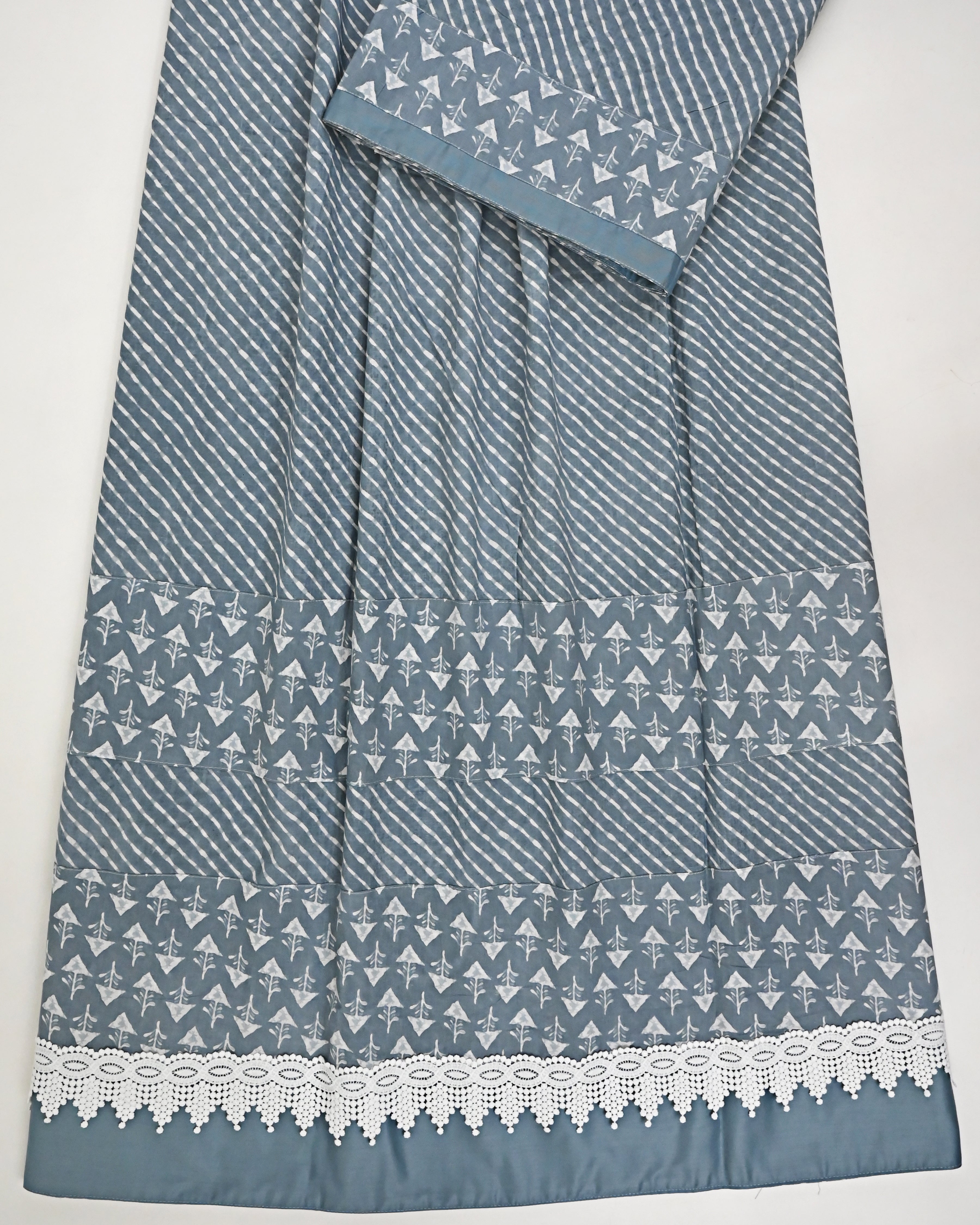 Light Grey Batik With Smart Batik Panel & Smart Lacing