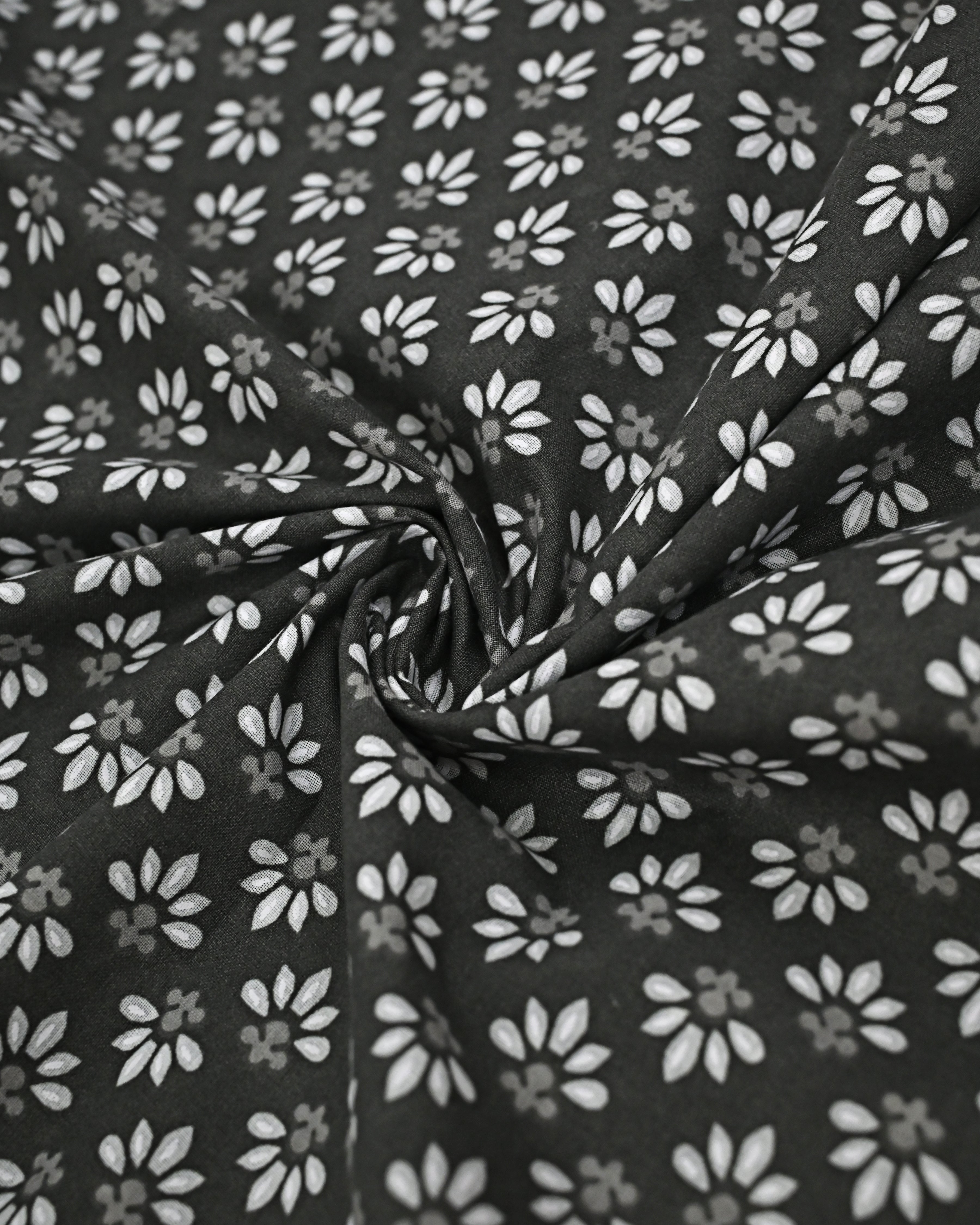 Black & White Floral Print Batik Rida With Smart Floral Panel & Smart Lace