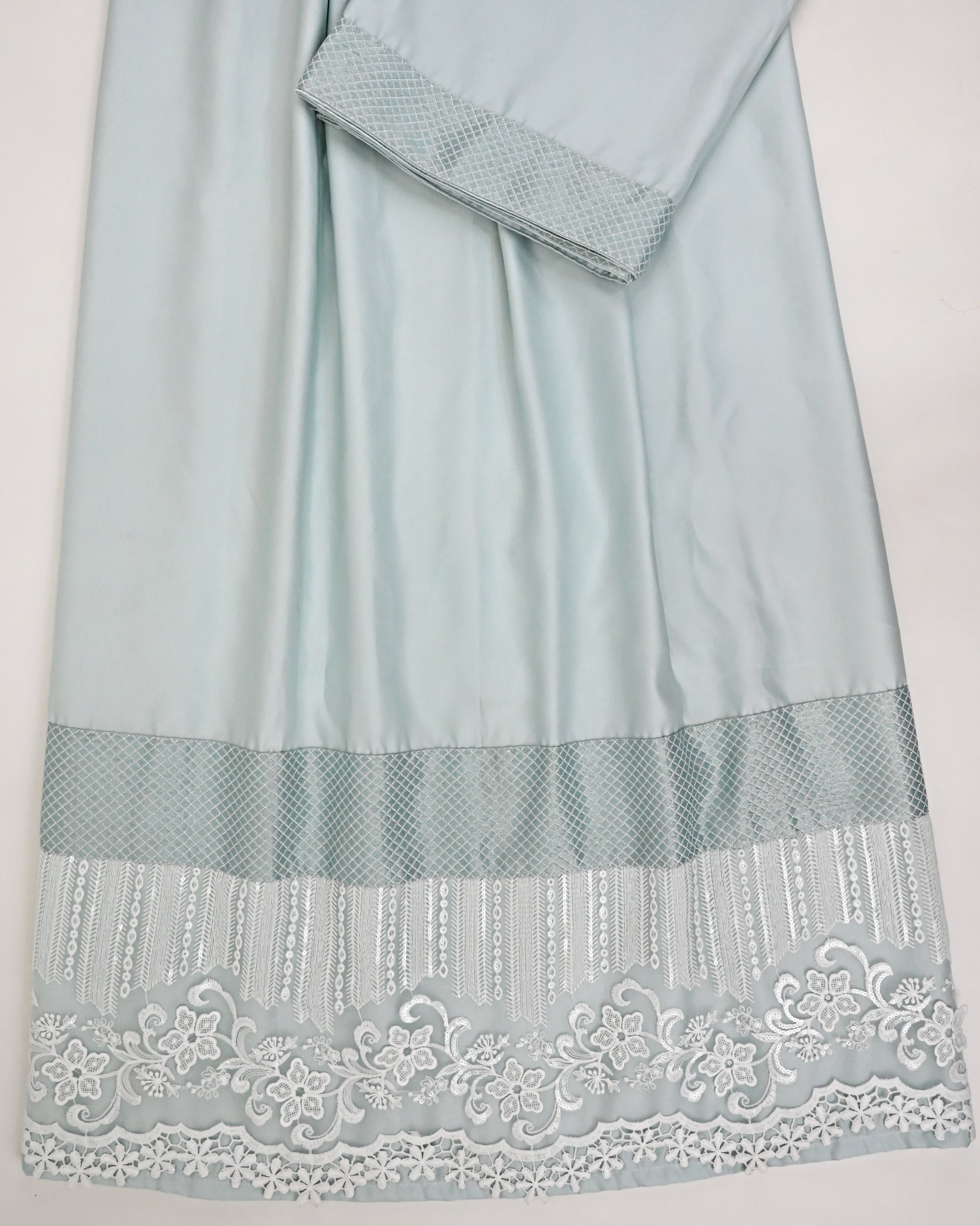 Icy Teal Rida With Smart Floral Lacing & Smart Design Panel