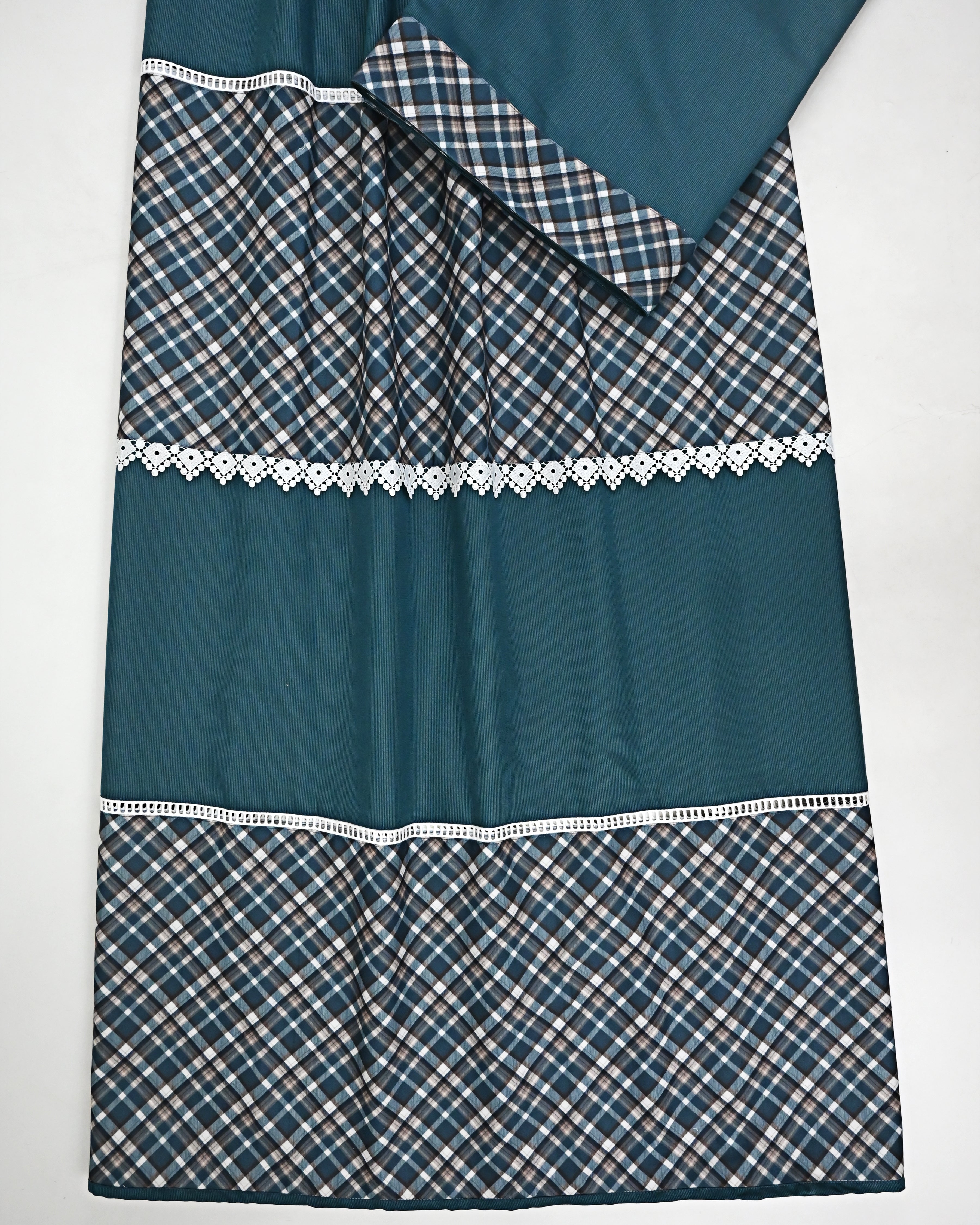 Dark Green & Dark Checks Pattern Rida With Smart Lace