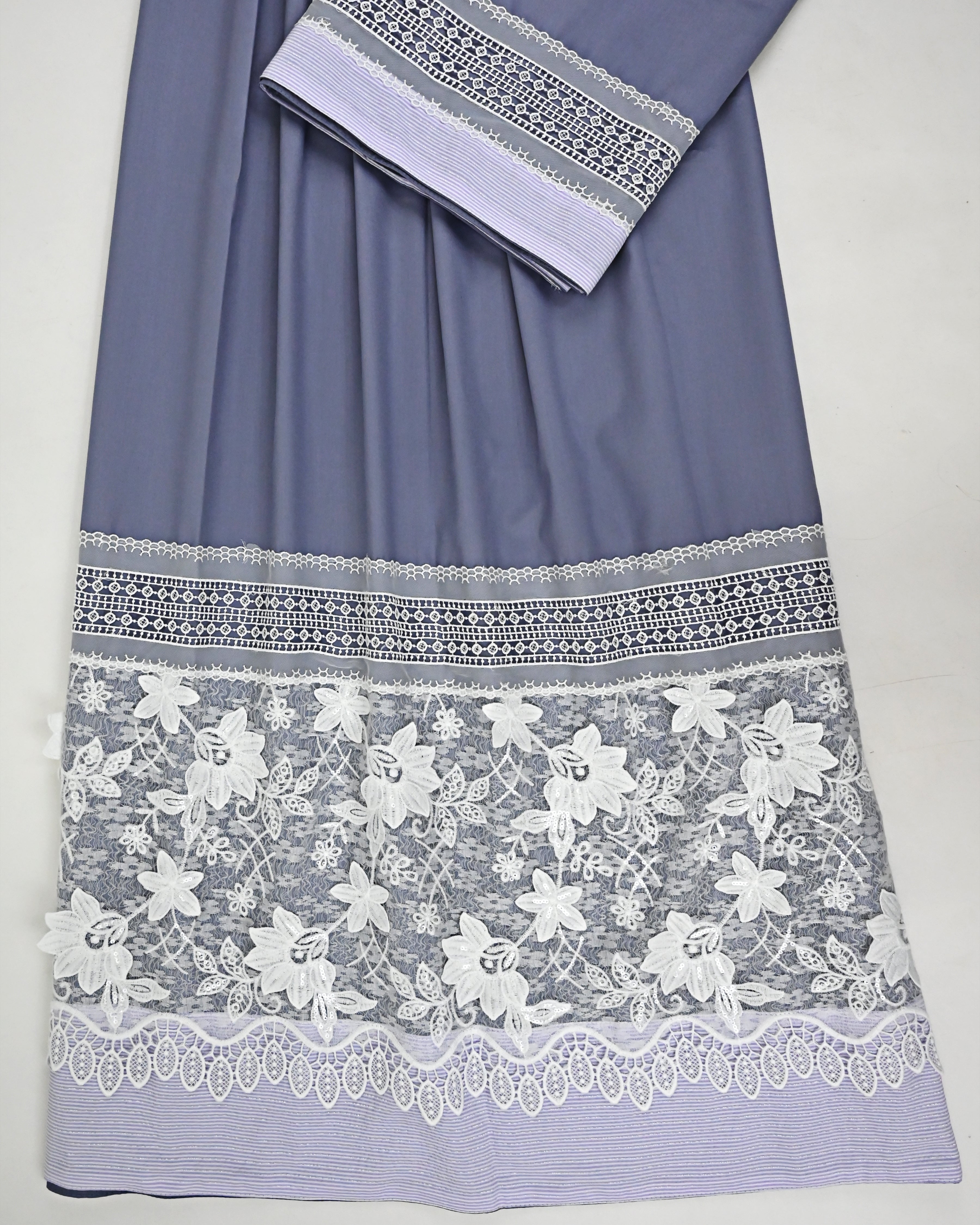 Slate Grey Rida With Smart Floral Lace Peice & Smart Popcorn Panel