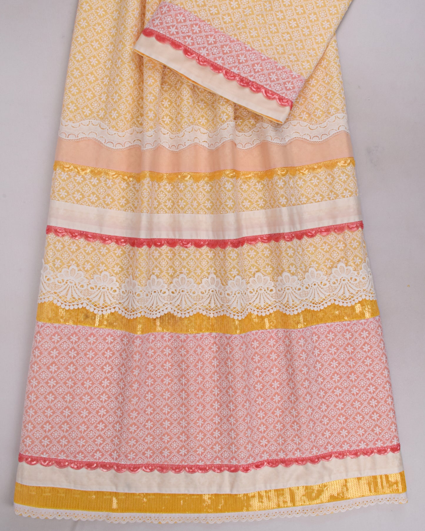 Mango Yellow Chicken Rida With Heavy Look Panel & Lace
