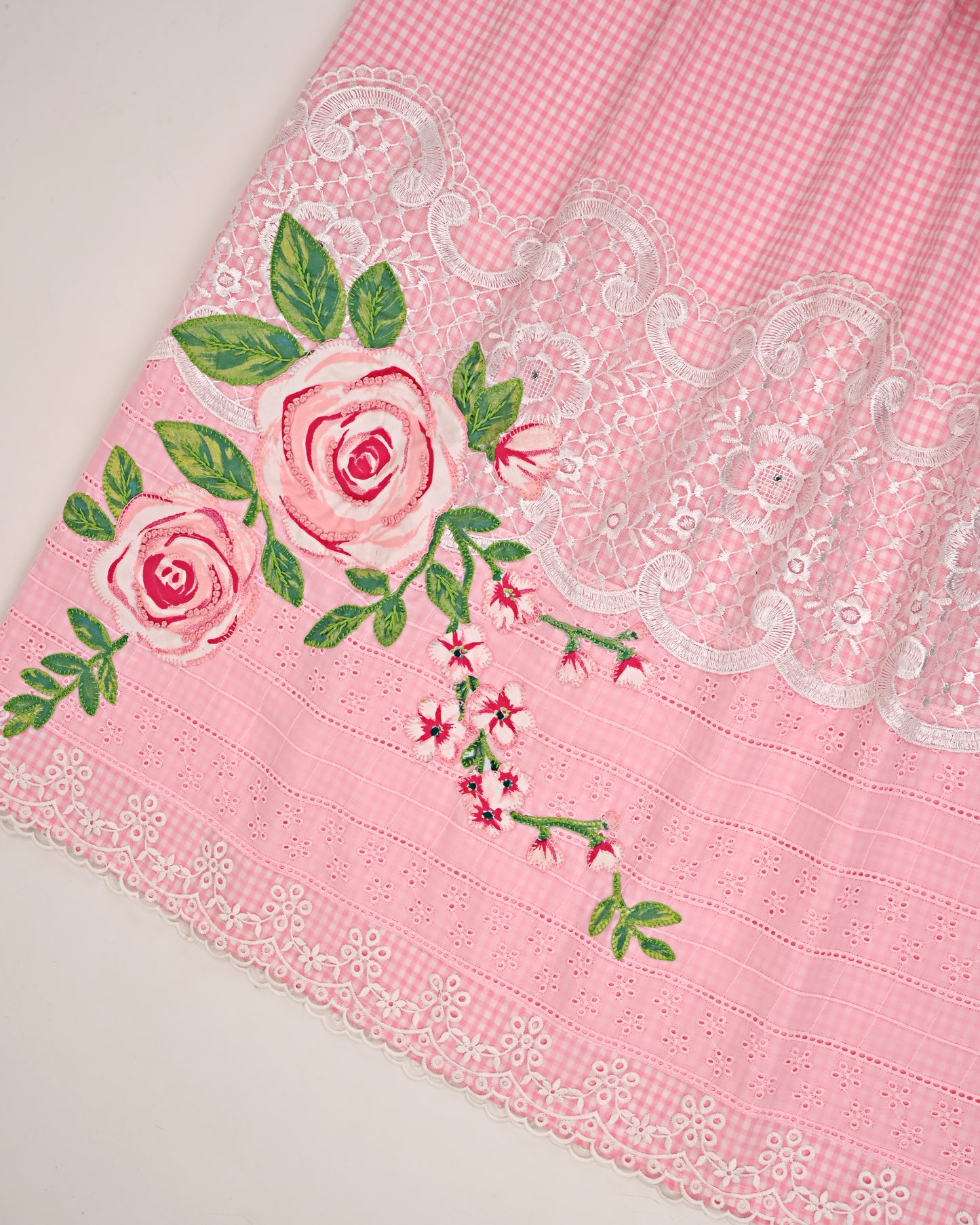 Baby Pink Checks Popcorn Rida With Smart Lace Panel & Floral Work