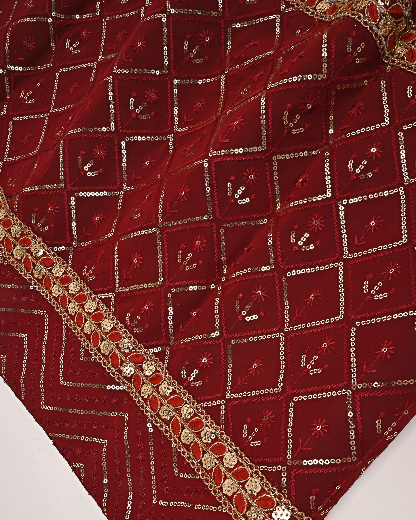 Blood Red Rida With Golden Tikri Work & Heavy Look Lace
