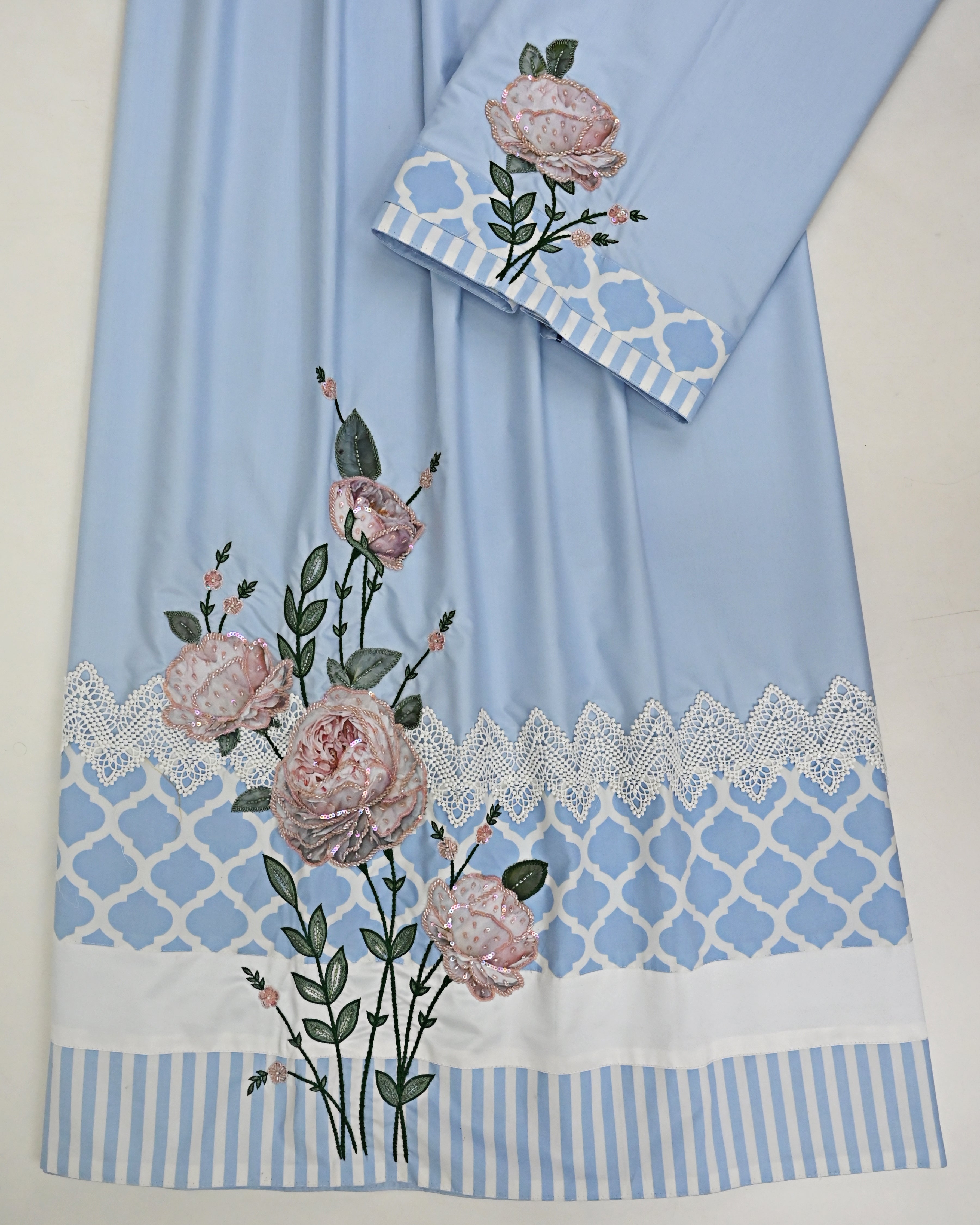 Alice Blue Rida With Floral Applique Aari Touch Up & Smart Panel Lace