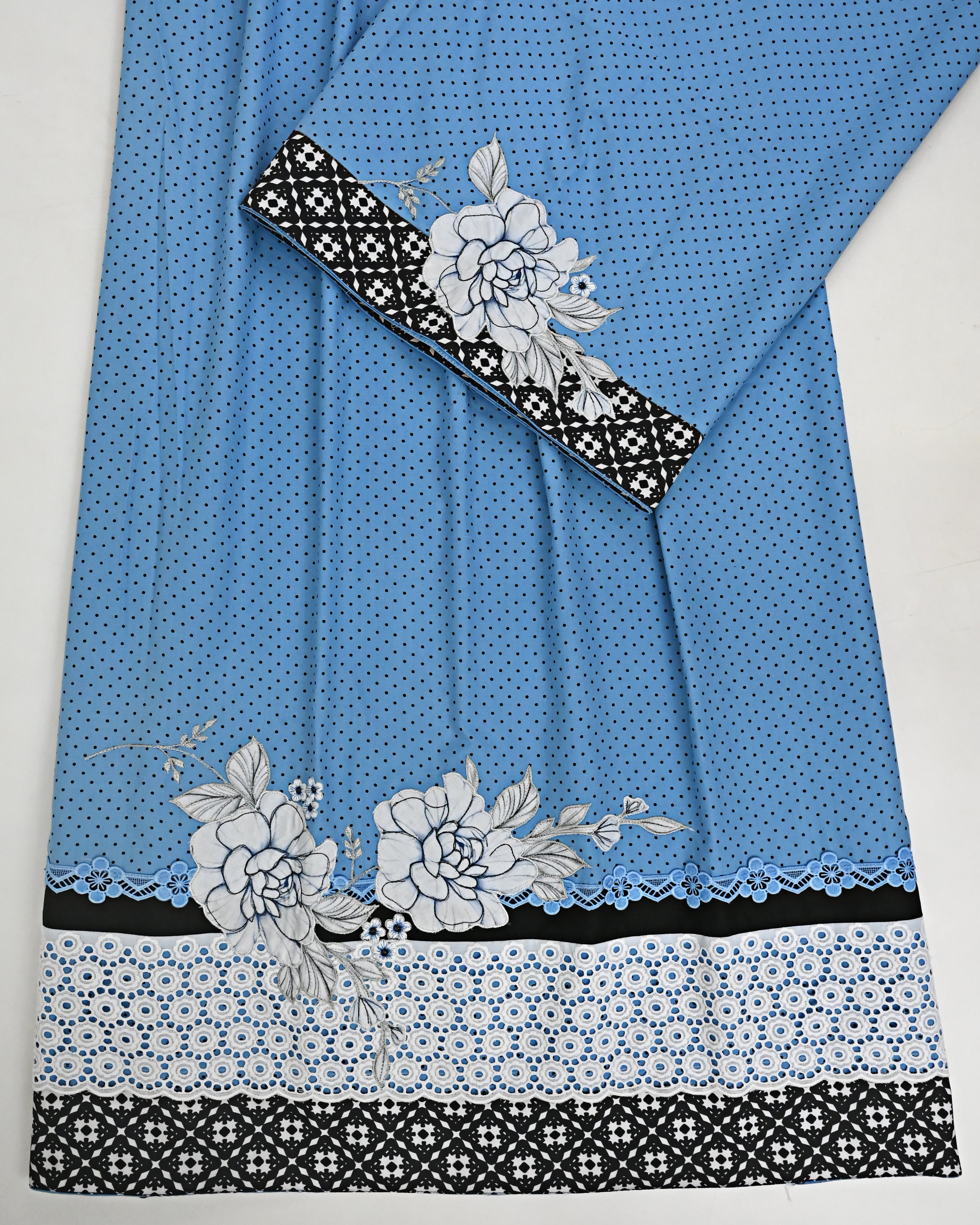 Airforce Blue Dotted Rida With Smart Floral Lace Smart Panel & Floral Appique