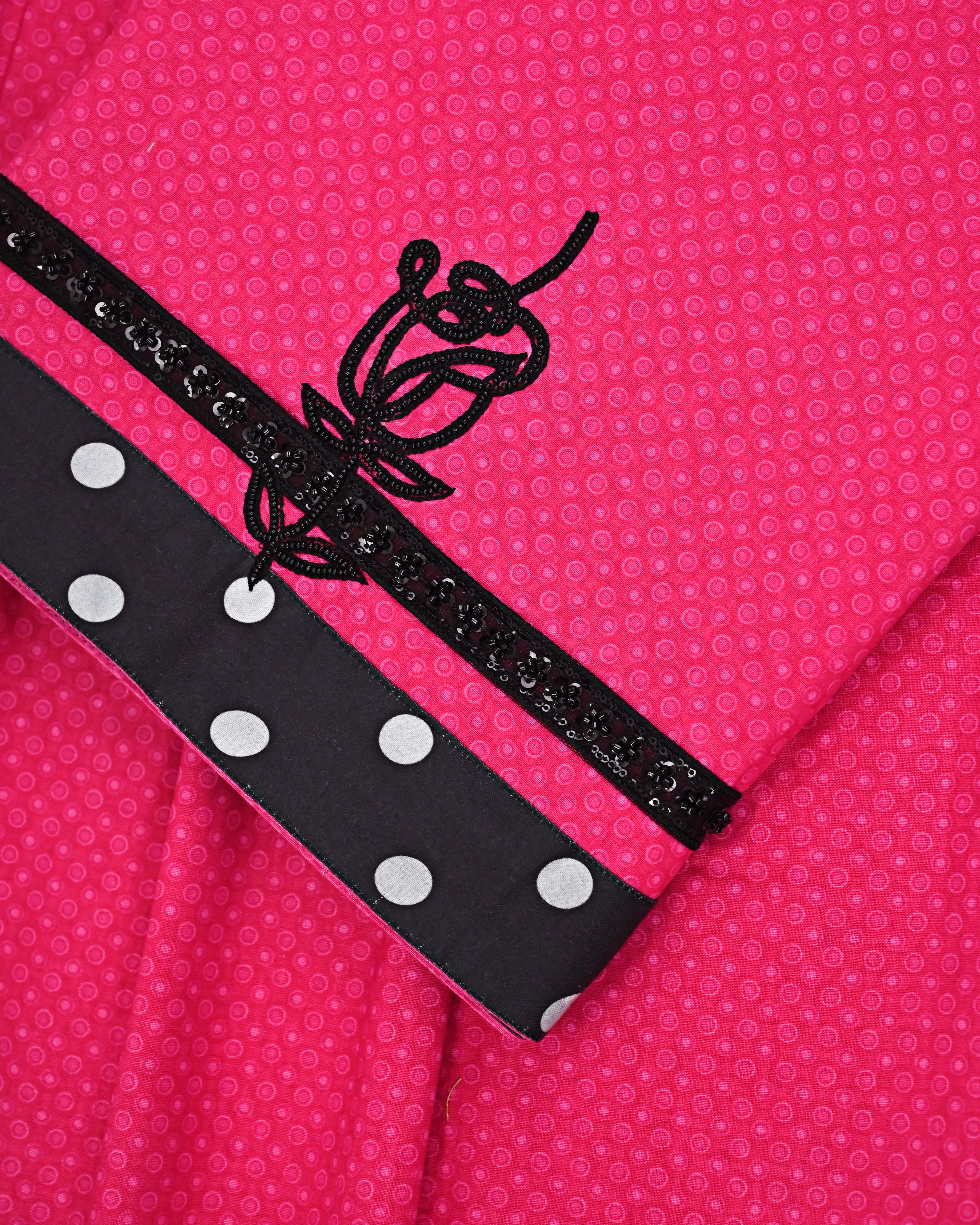 Hot Pink Rida With Smart Black Floral Aari Work & Smart Black Lace Panel
