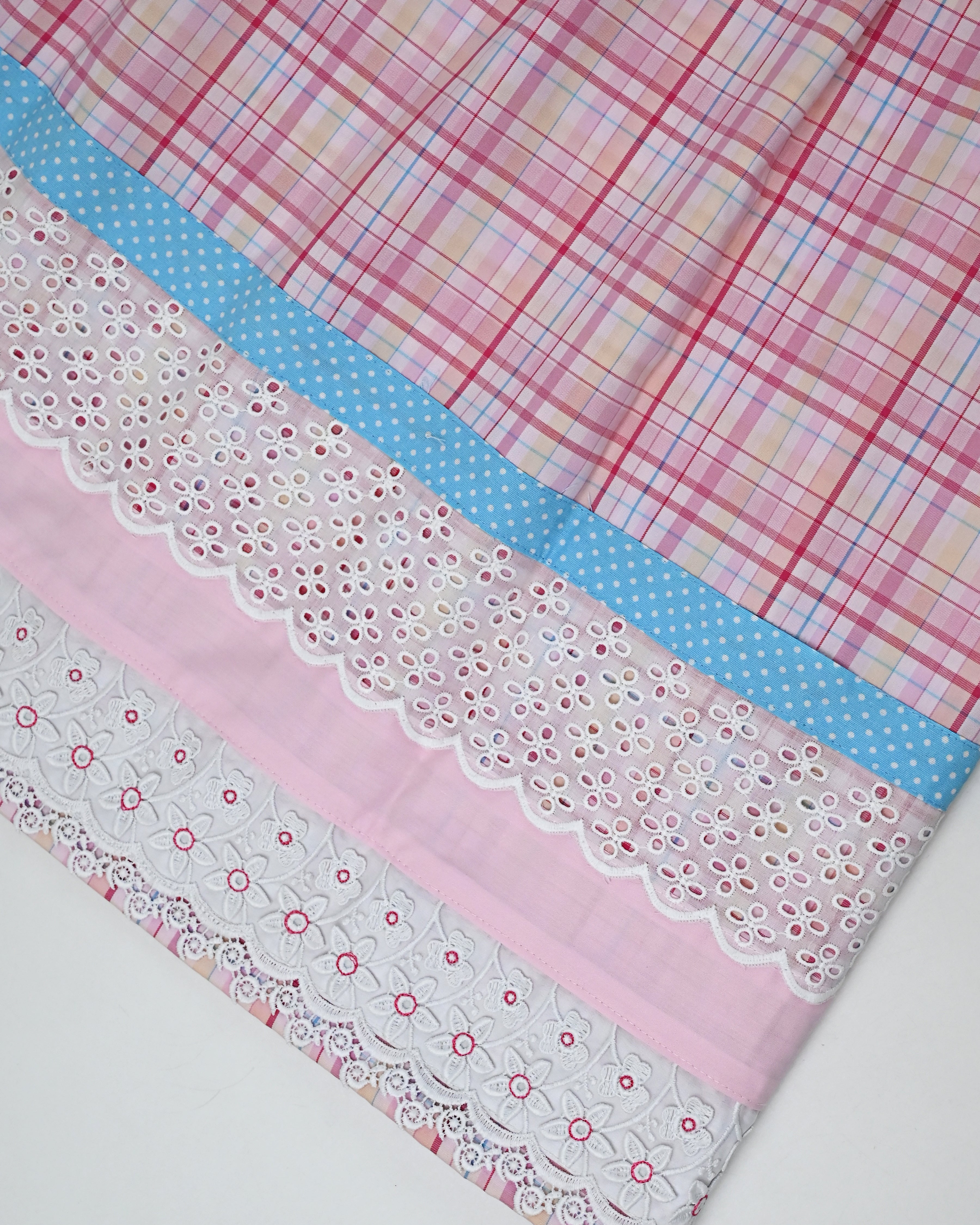 Burberry Print Rida With Smart & Beautiful Lacing