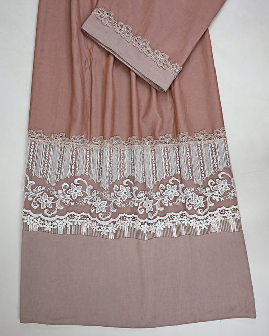 Rose Wood Rida With Smart Look White Lace & Plain Panel