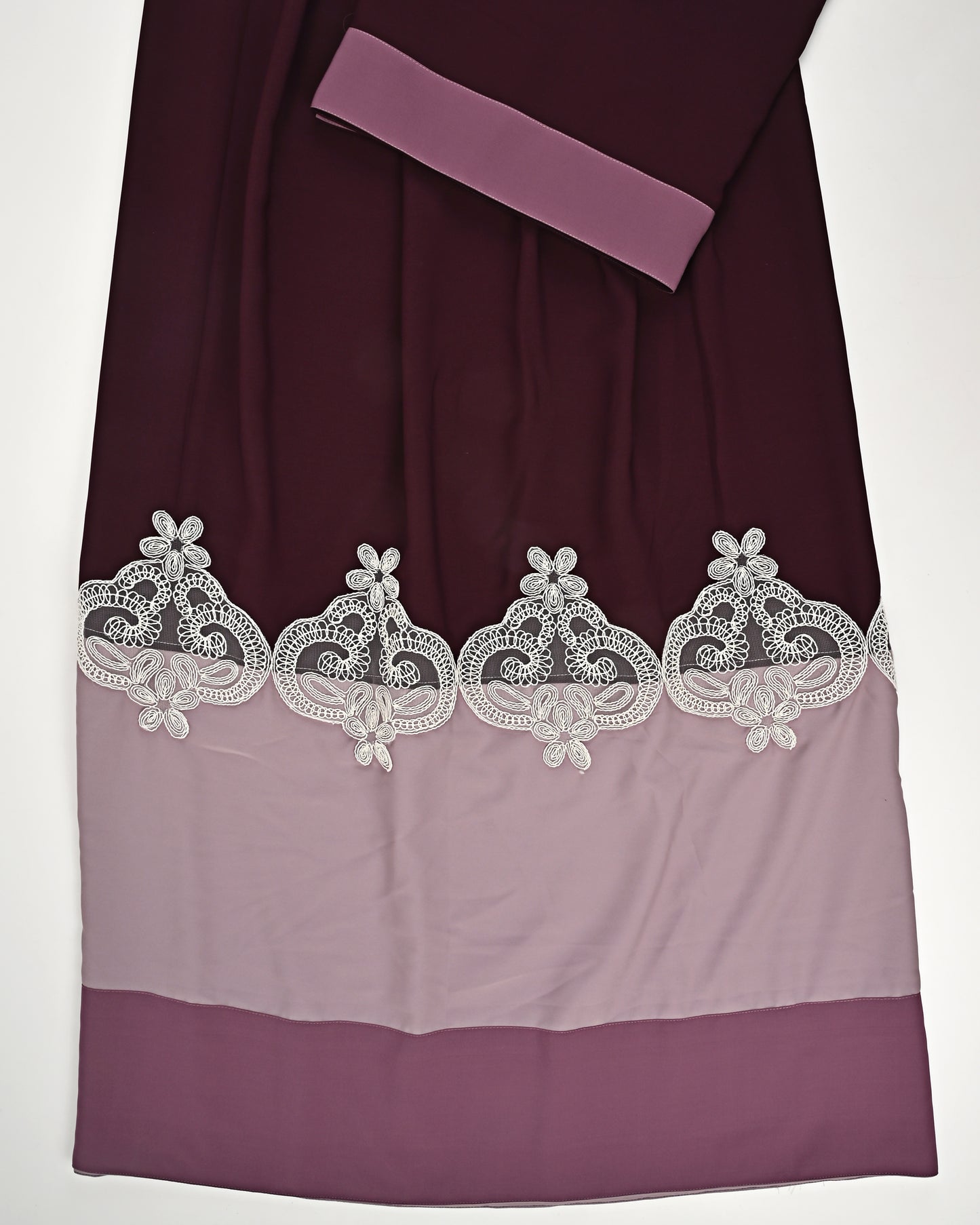 Burgundy Abaya Rida With Smart Lace & Light Shade Abaya Panel-1500/-
