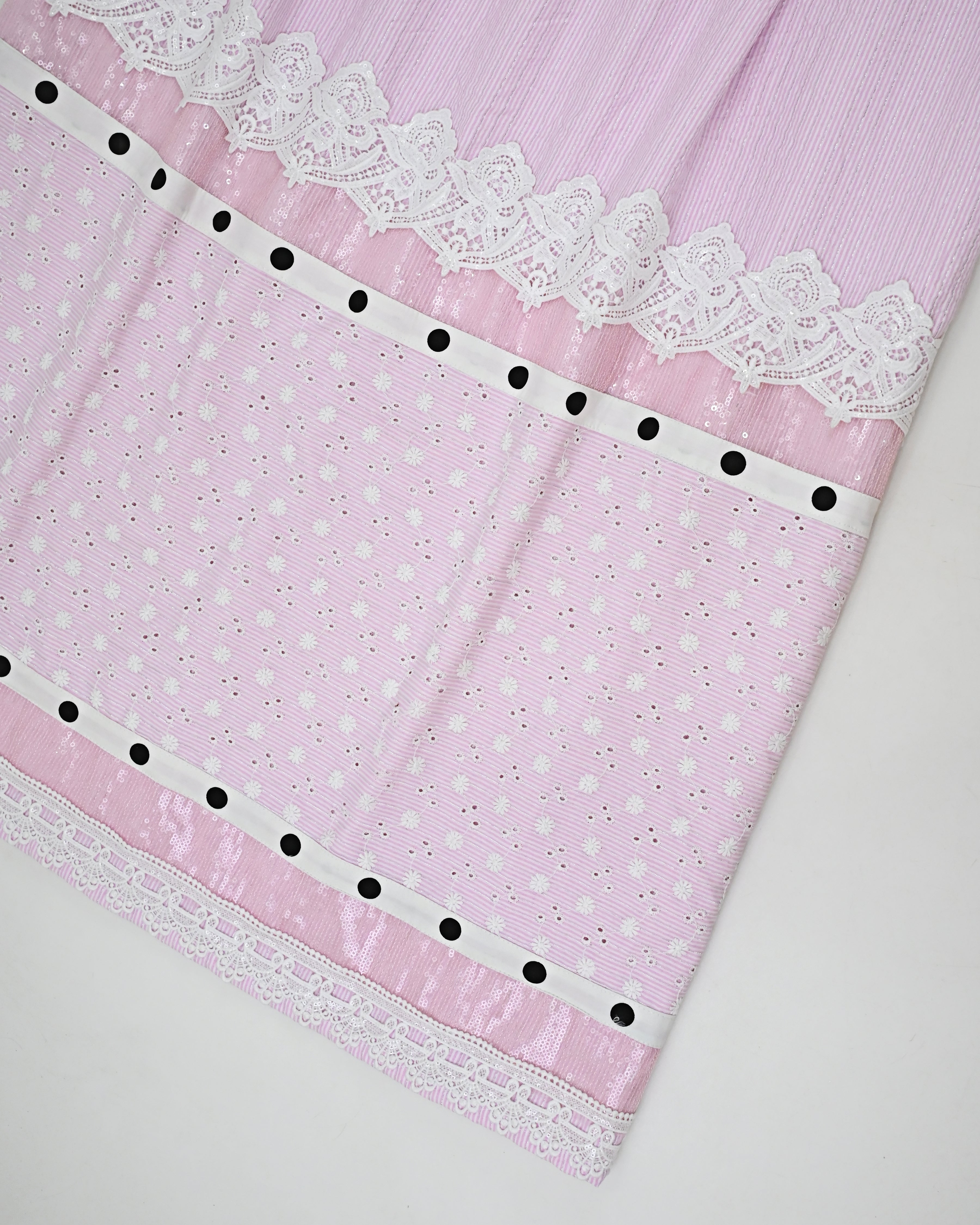 White Baby Pink Popcorn Rida With Smart Hakoba Panel & Smart Lacing-2800/-