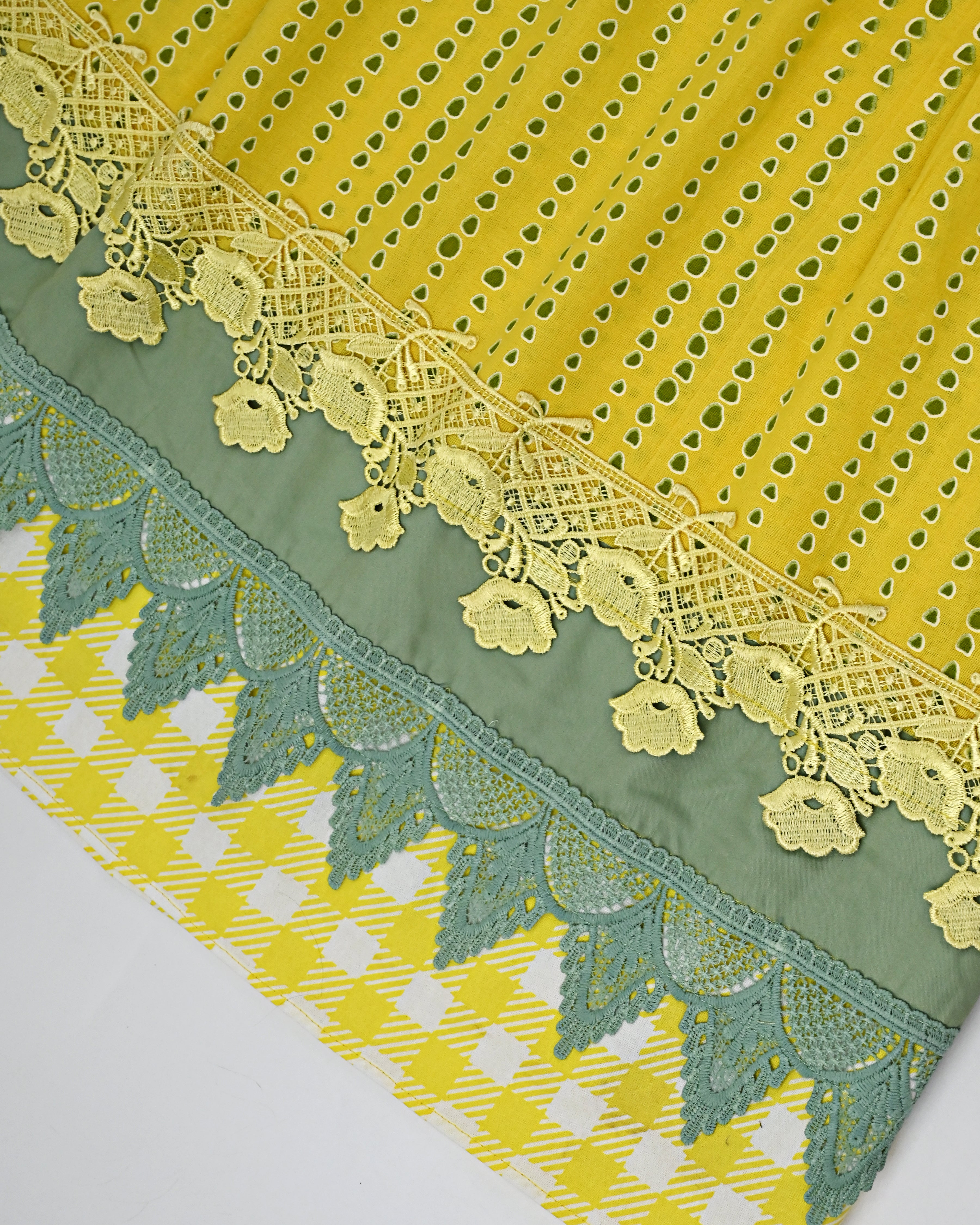 Mustard Yellow Batik Rida With Smart Checks Panel & Smart Lacing