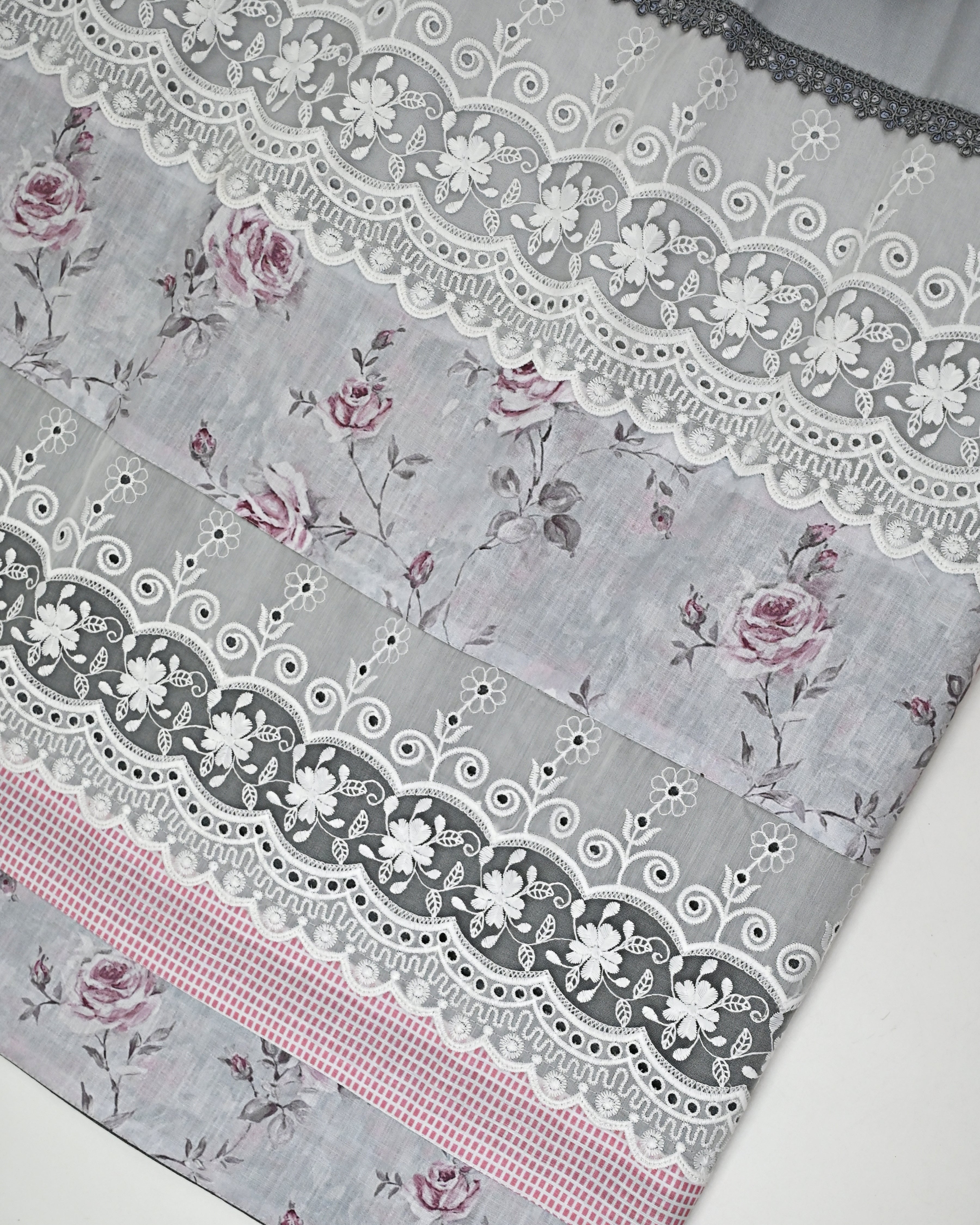 Light Grey Rida With Smart Floral Panel & Smart Floral Lacing