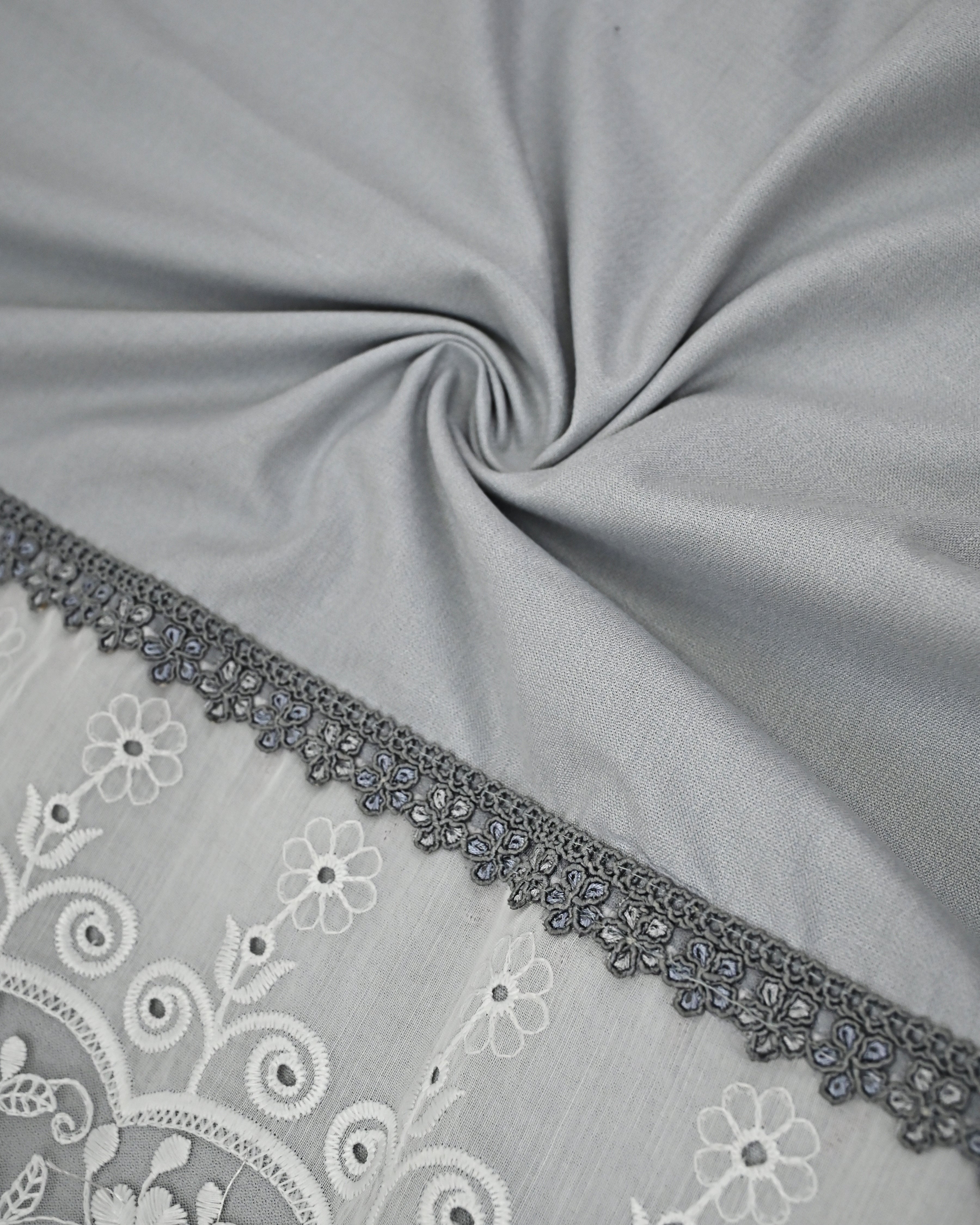 Light Grey Rida With Smart Floral Panel & Smart Floral Lacing