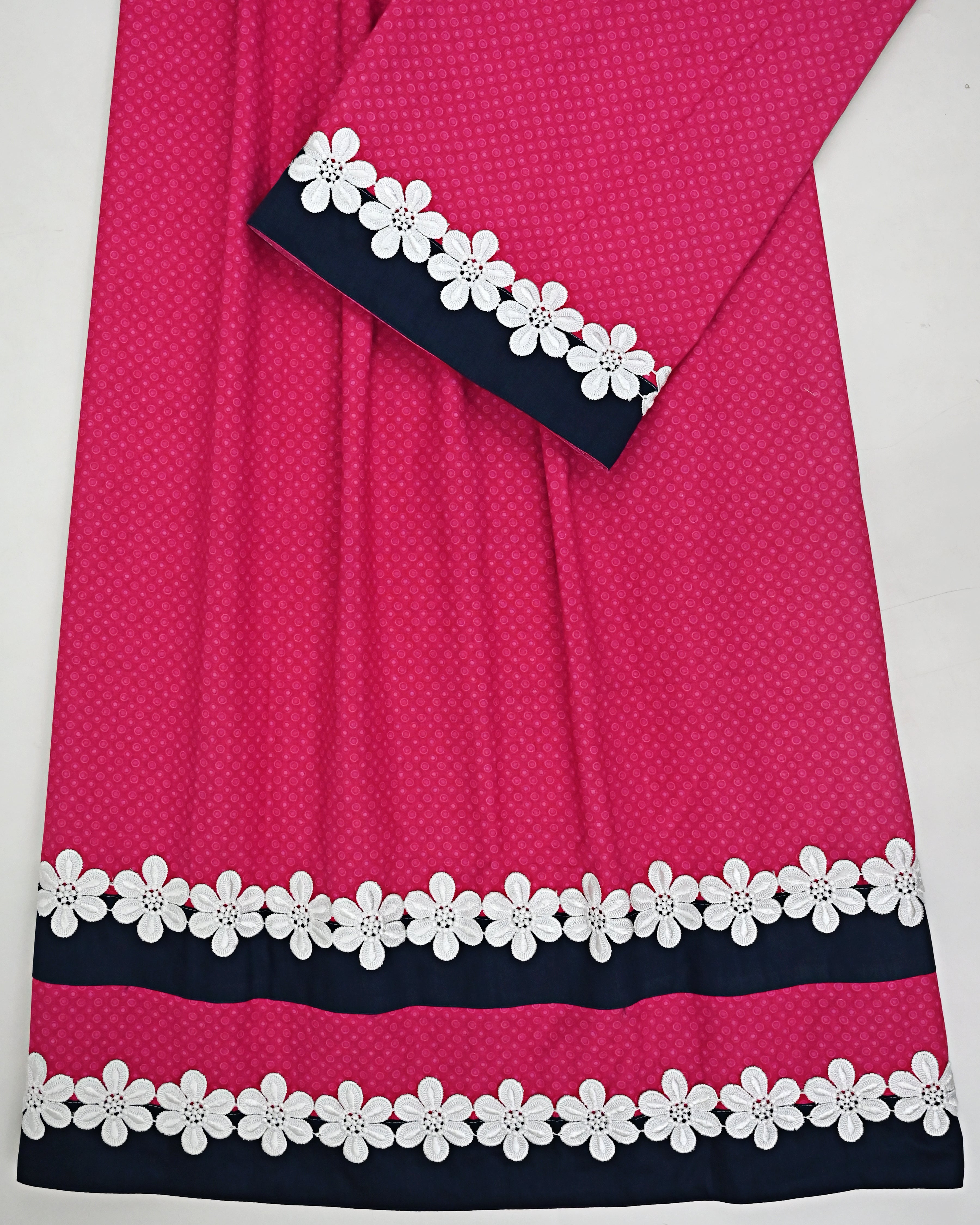 Hot Pink Self Print Rida With Floral Lace & Smart Dark Panel