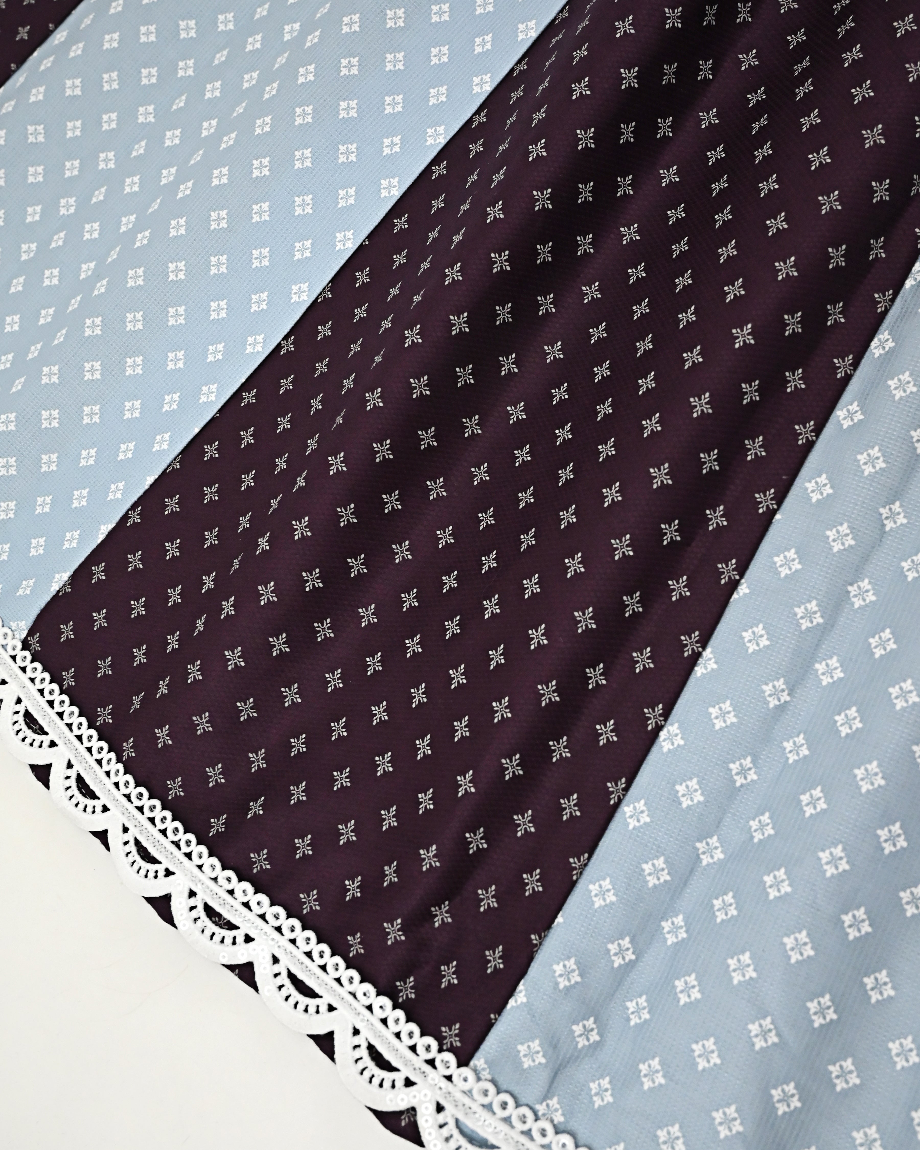 Blue & Magenta Smart Printed Fancy Skirt Pattern Rida With Smart Look