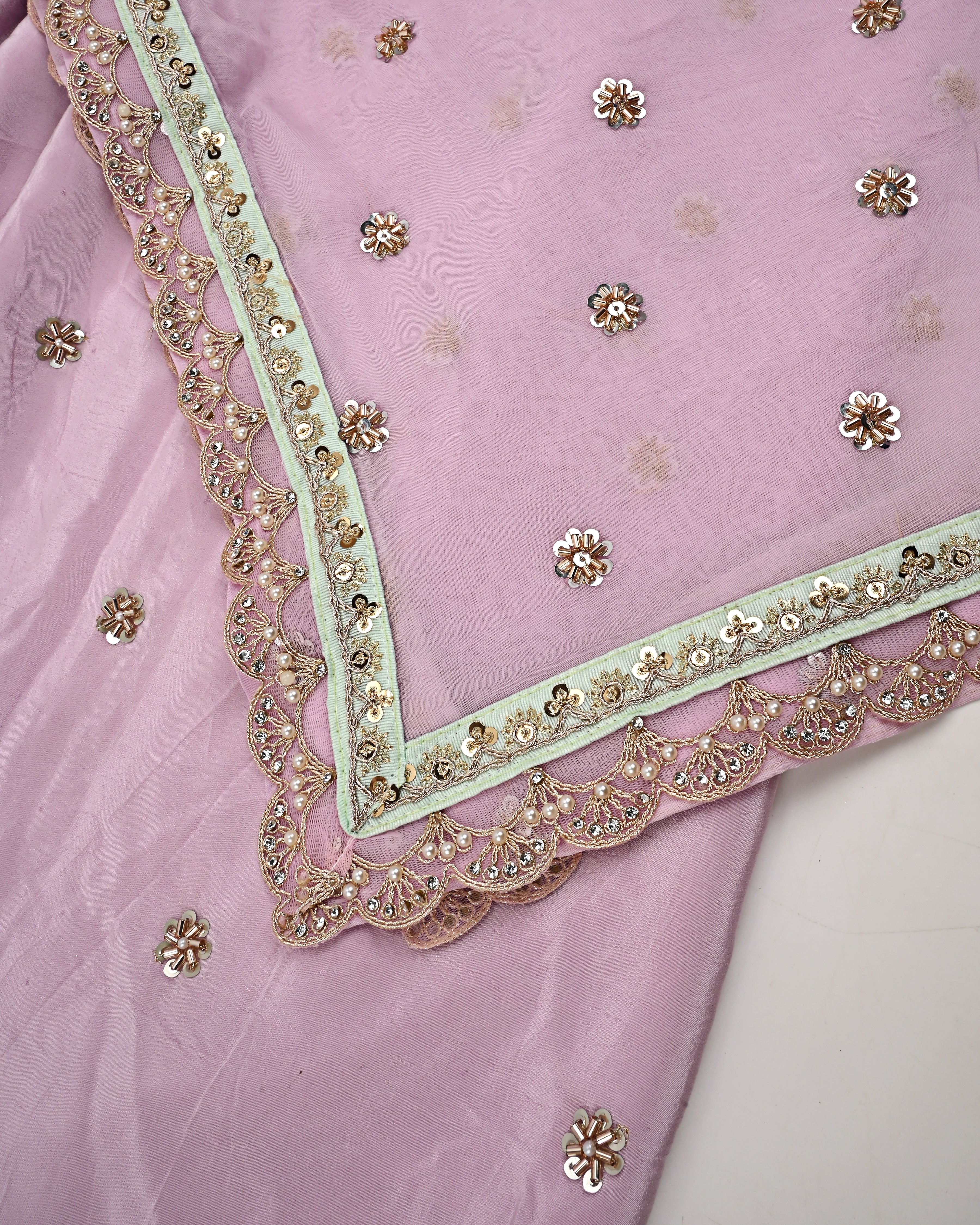 Light Purple RCJ With All Over Booties & Heavy Golden Lace/Dupatta With Lace
