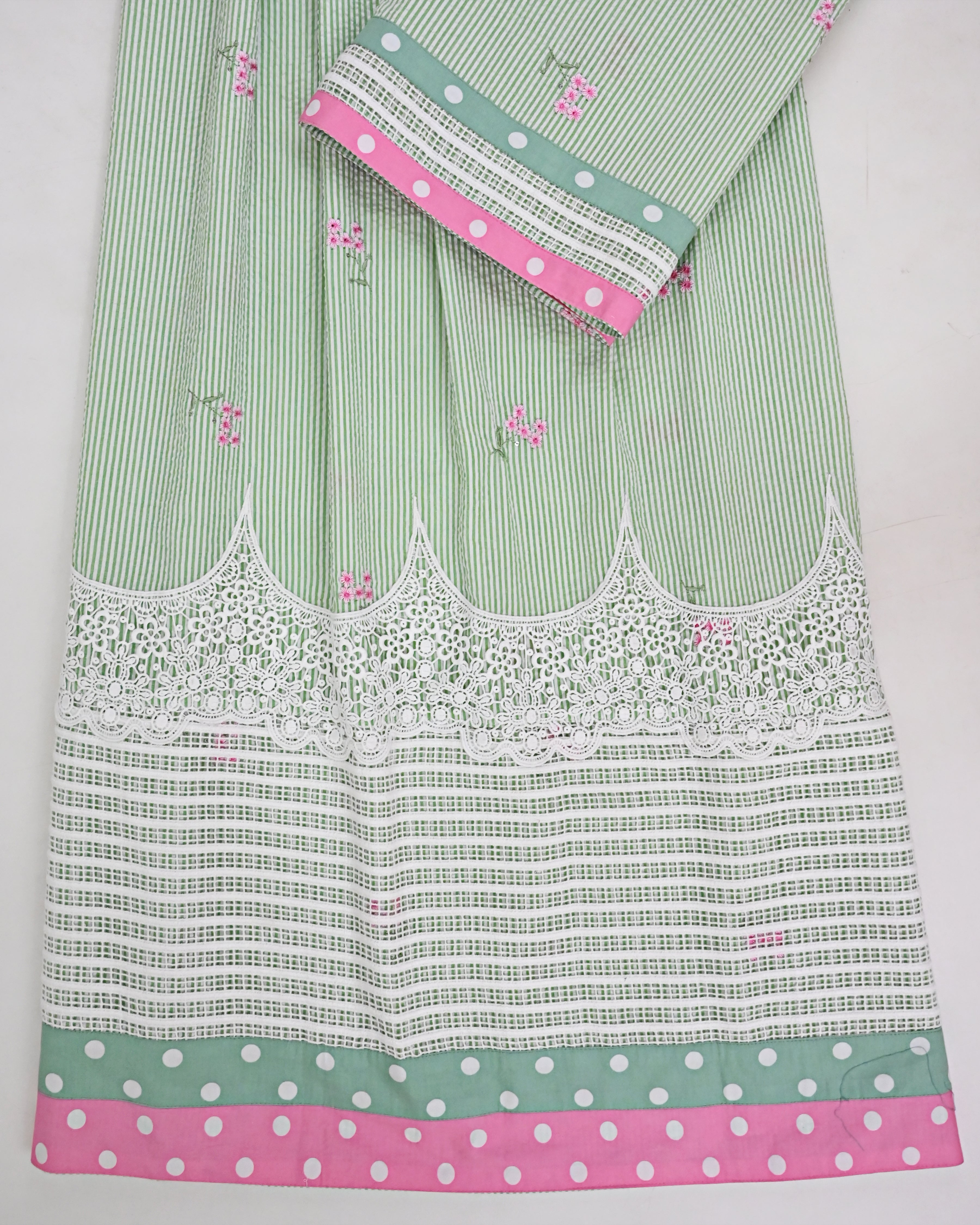Pista Green Stripes Popcorn Rida With Smart Panel & Smart White Lace