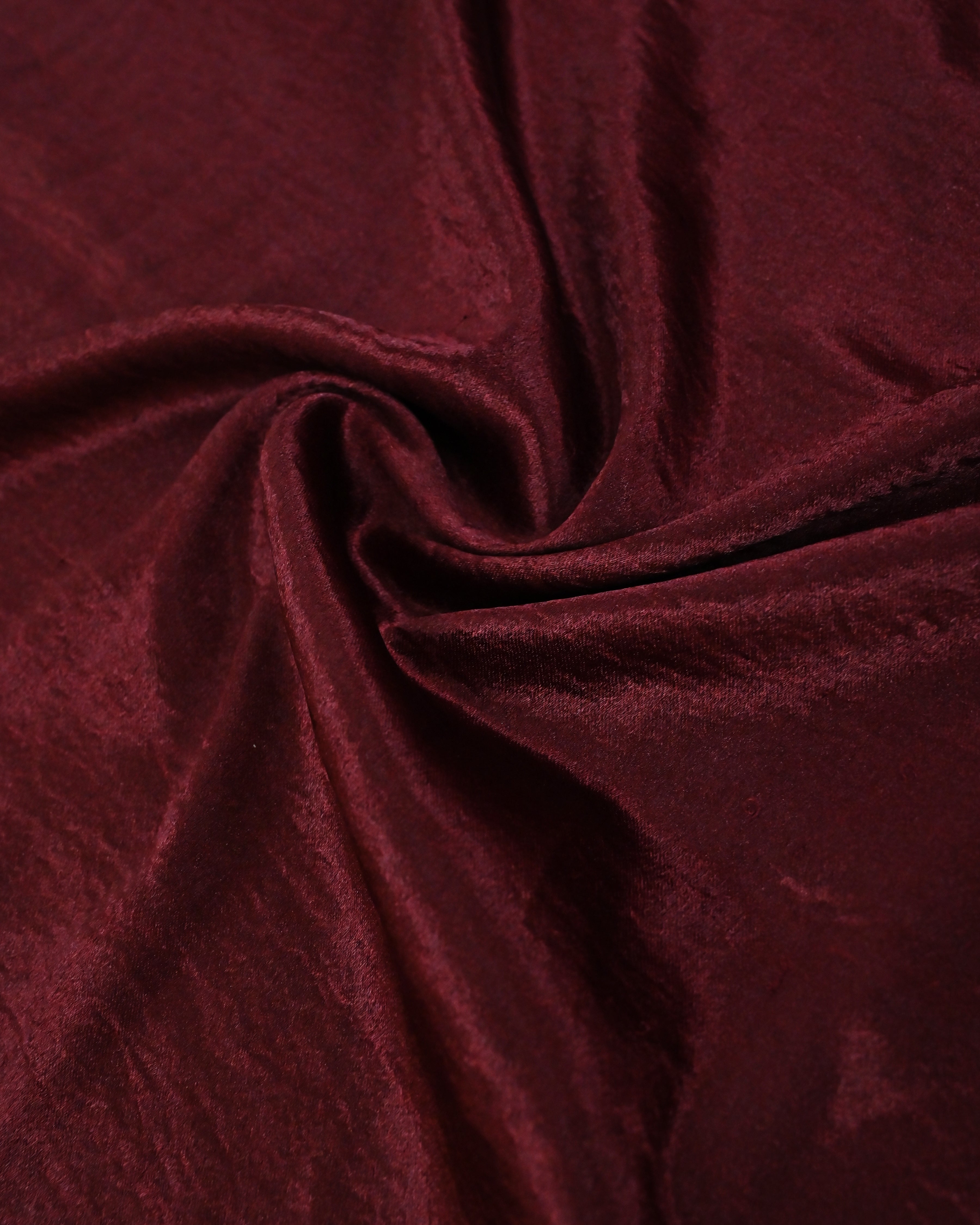 Dark Maroon Rida With Heavy Look Golden Lace