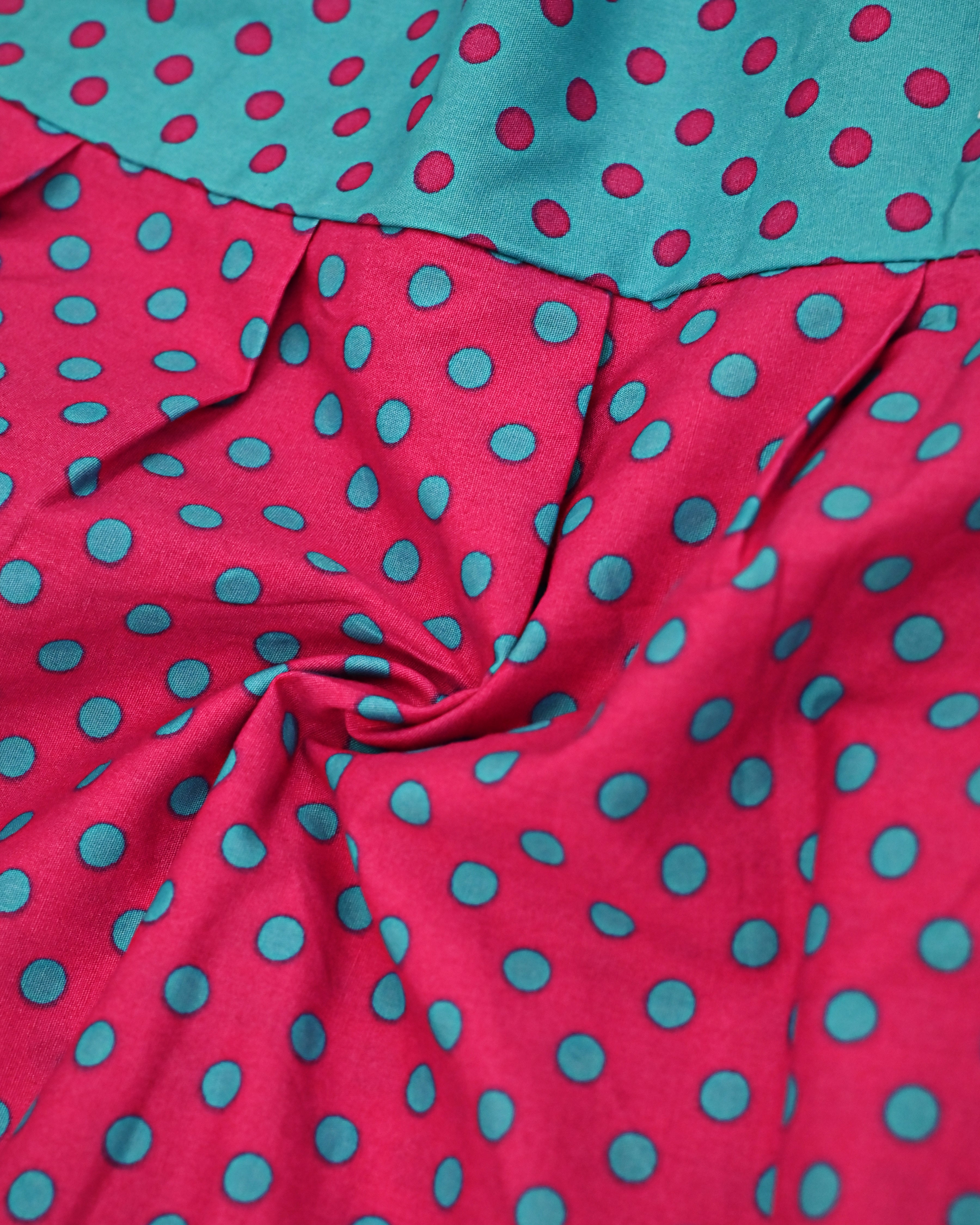 Turquiose Blue & Hot Pink Rida With Alternate Dots Smart Skirt Style